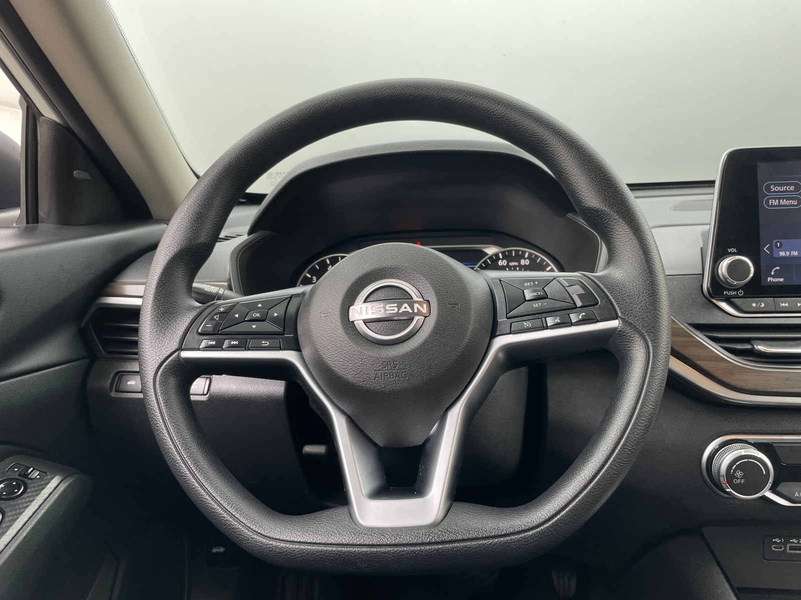 Thumbnail: 2024 Nissan Altima - 5