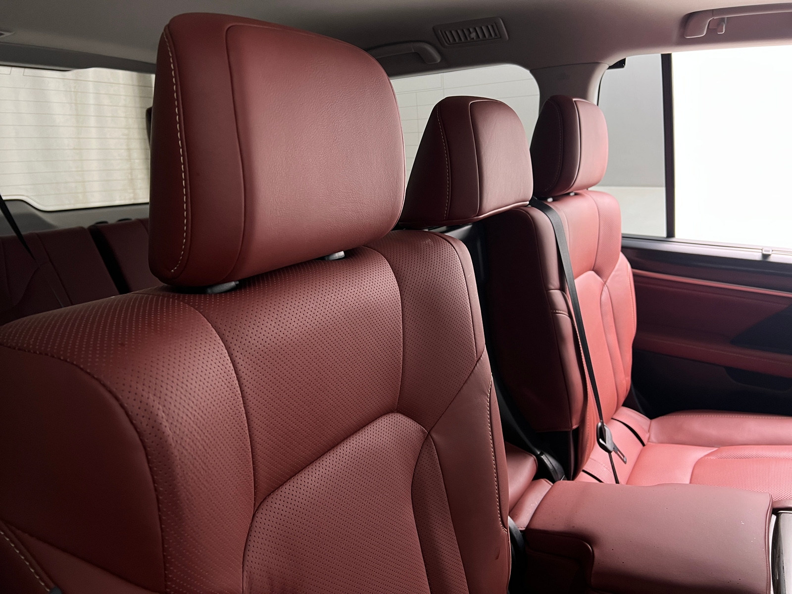 Thumbnail: 2020 Lexus LX - 5