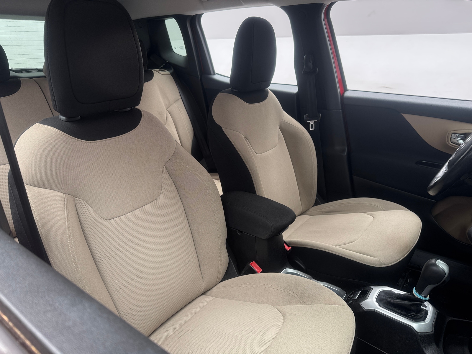 Thumbnail: 2015 Jeep Renegade - 2