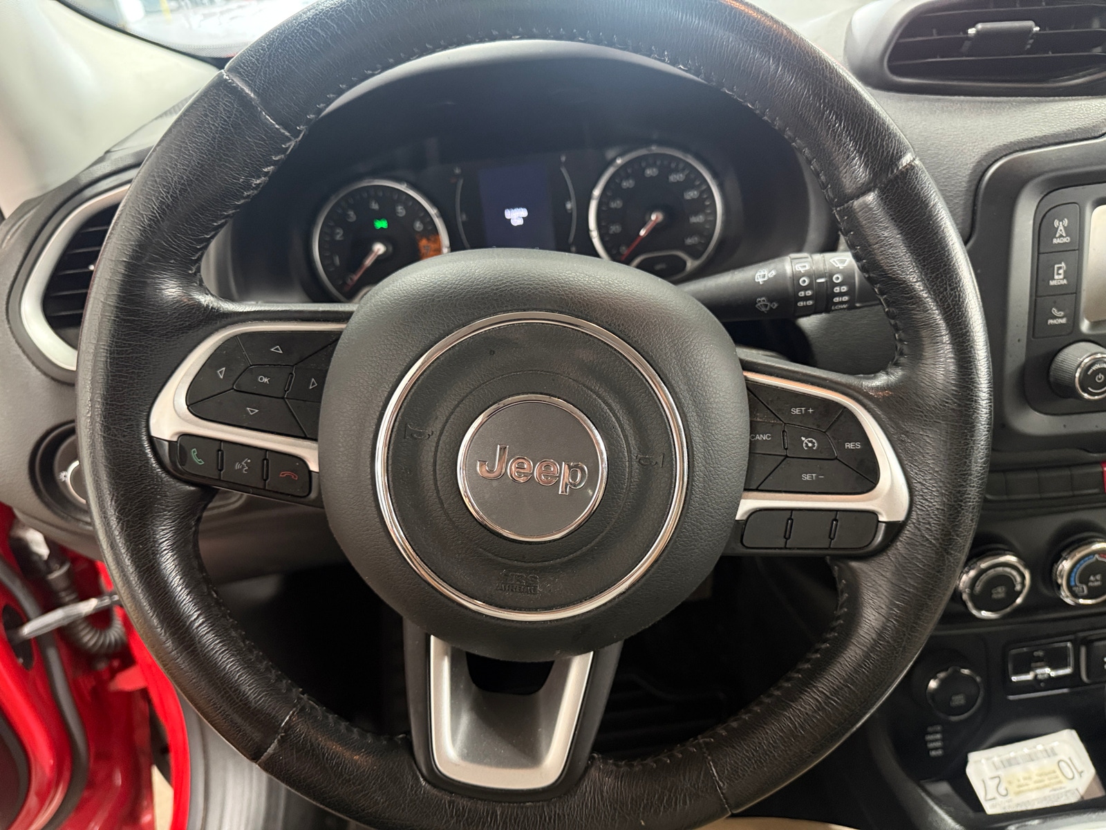 Thumbnail: 2015 Jeep Renegade - 5