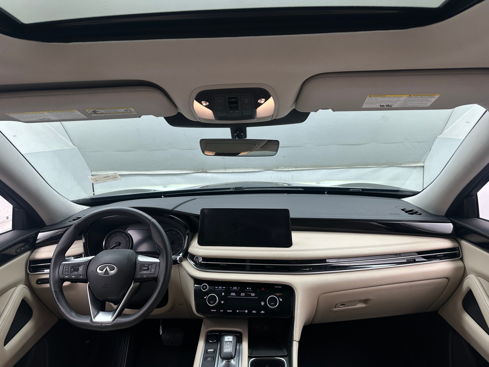 Thumbnail: 2024 INFINITI QX60 - 2