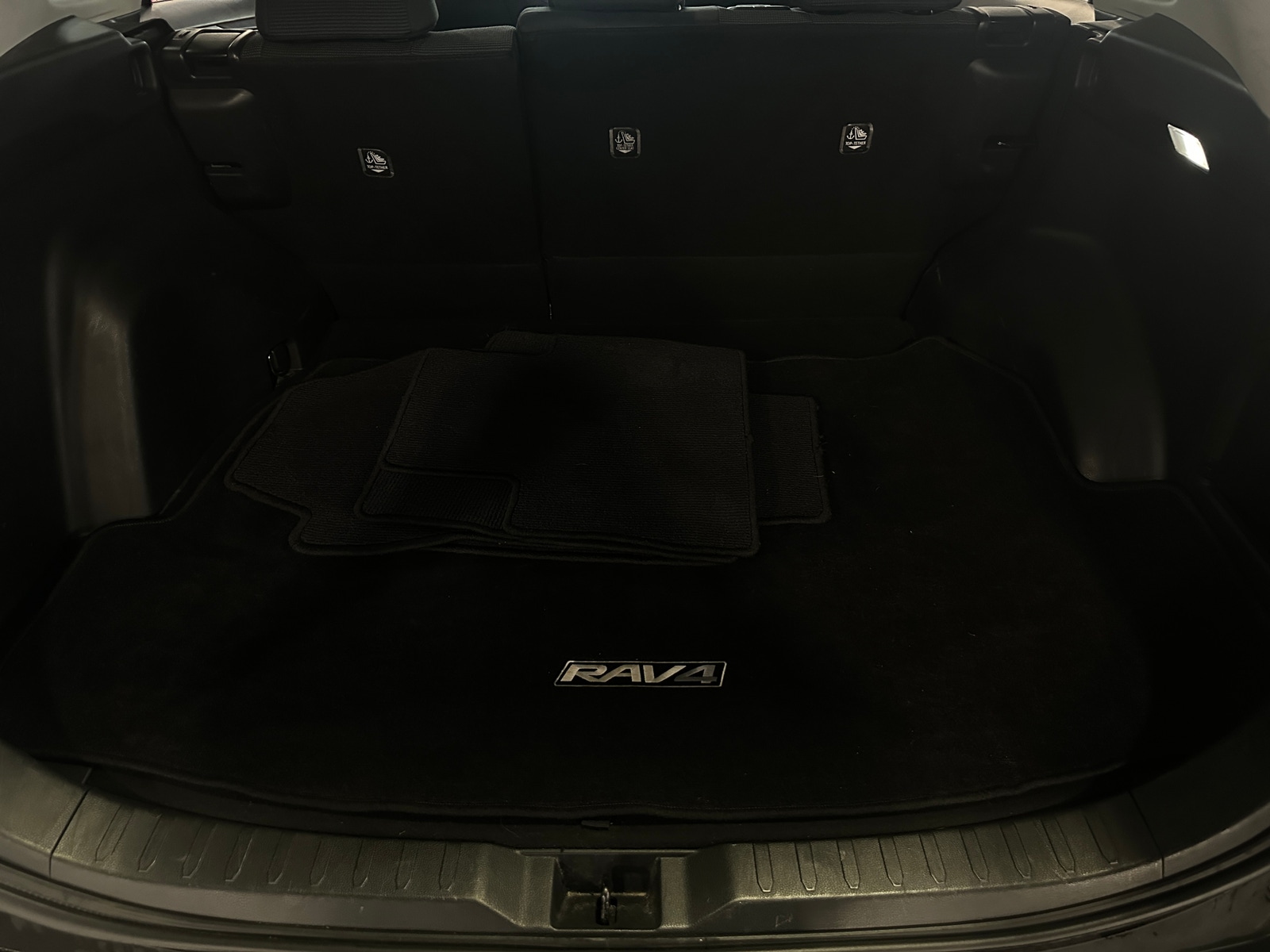 Thumbnail: 2023 Toyota RAV4 - 7