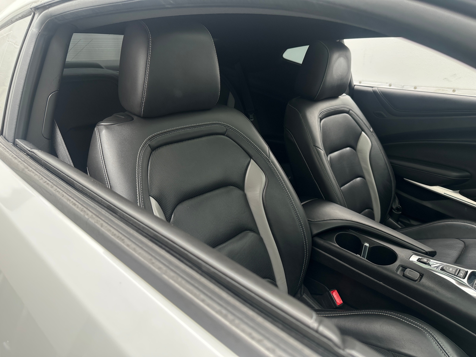 Thumbnail: 2019 Chevrolet Camaro - 2