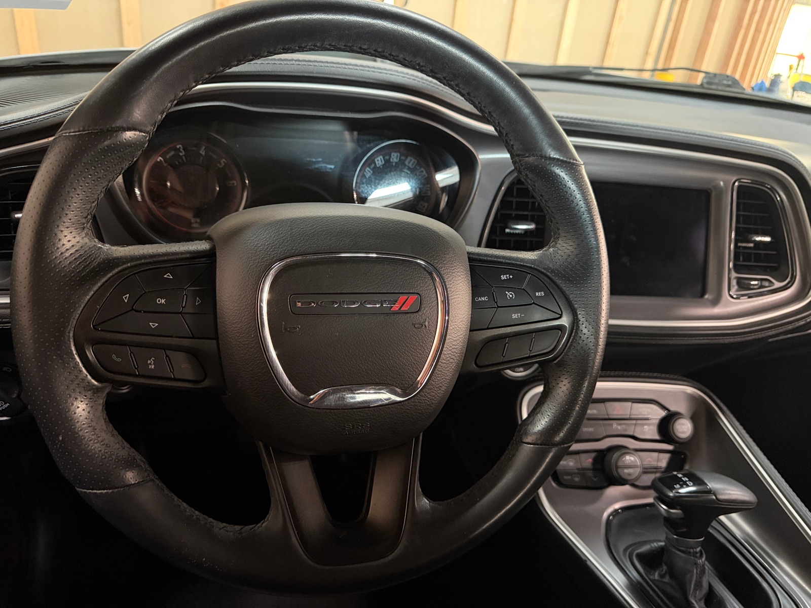 Thumbnail: 2022 Dodge Challenger - 3