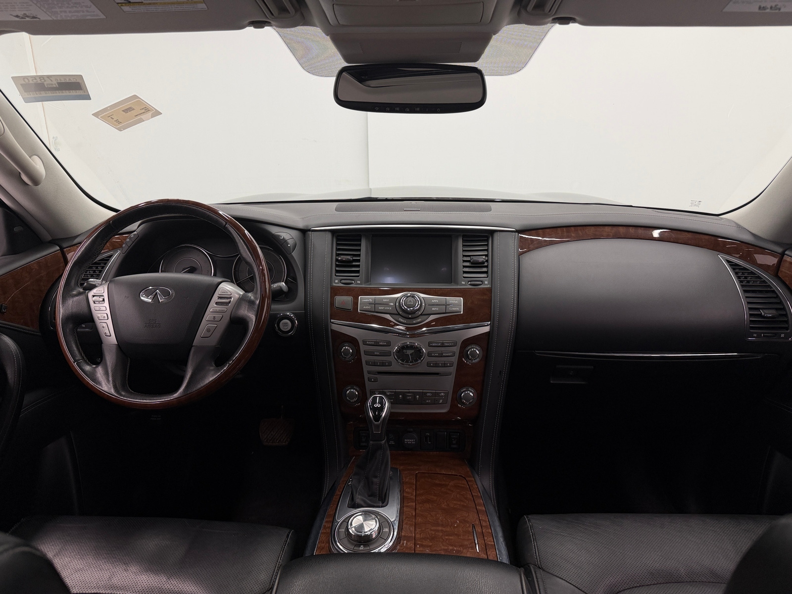 Thumbnail: 2019 INFINITI QX80 - 2