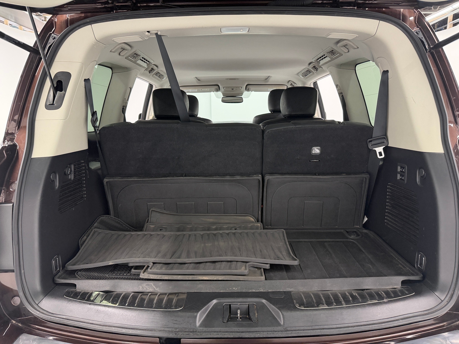 Thumbnail: 2019 INFINITI QX80 - 6