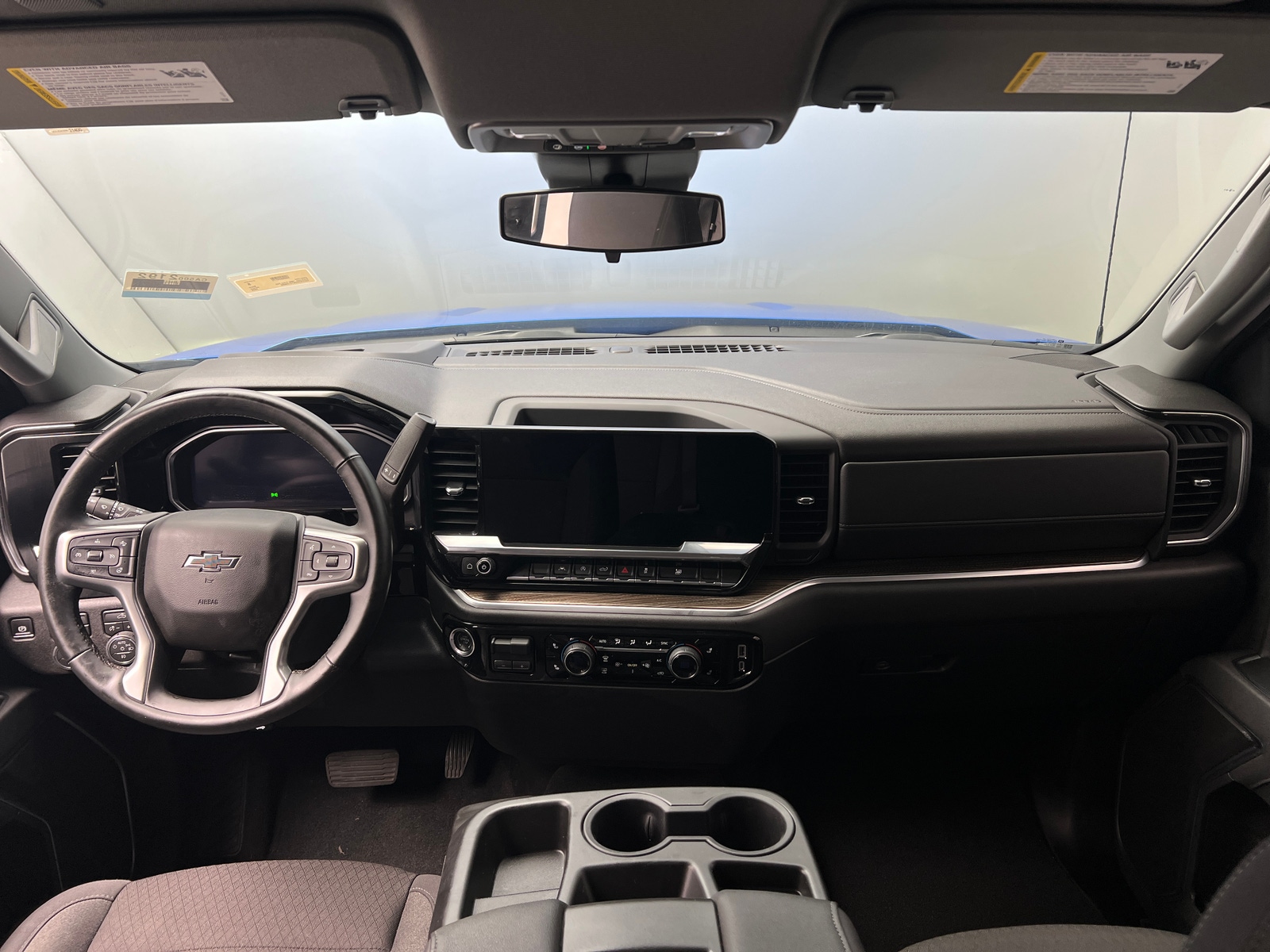 Thumbnail: 2026 Chevrolet Silverado 1500 - 3