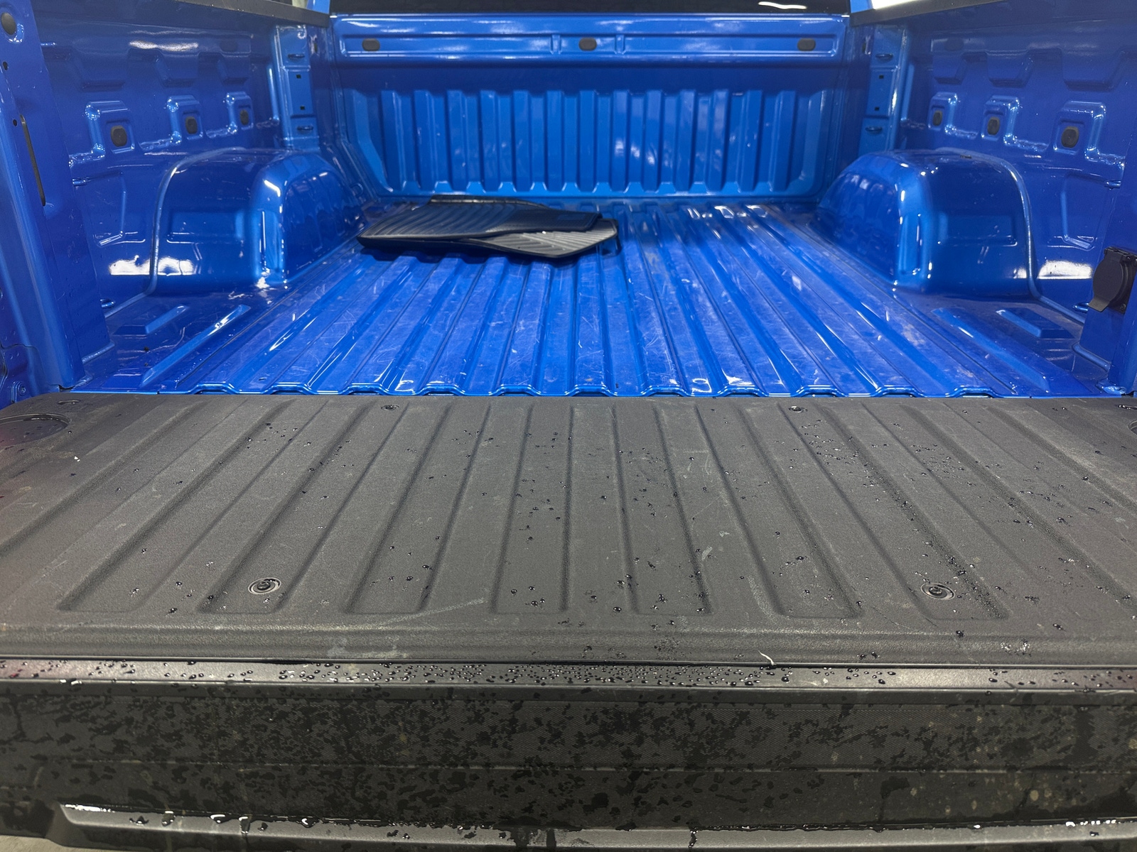 Thumbnail: 2026 Chevrolet Silverado 1500 - 7