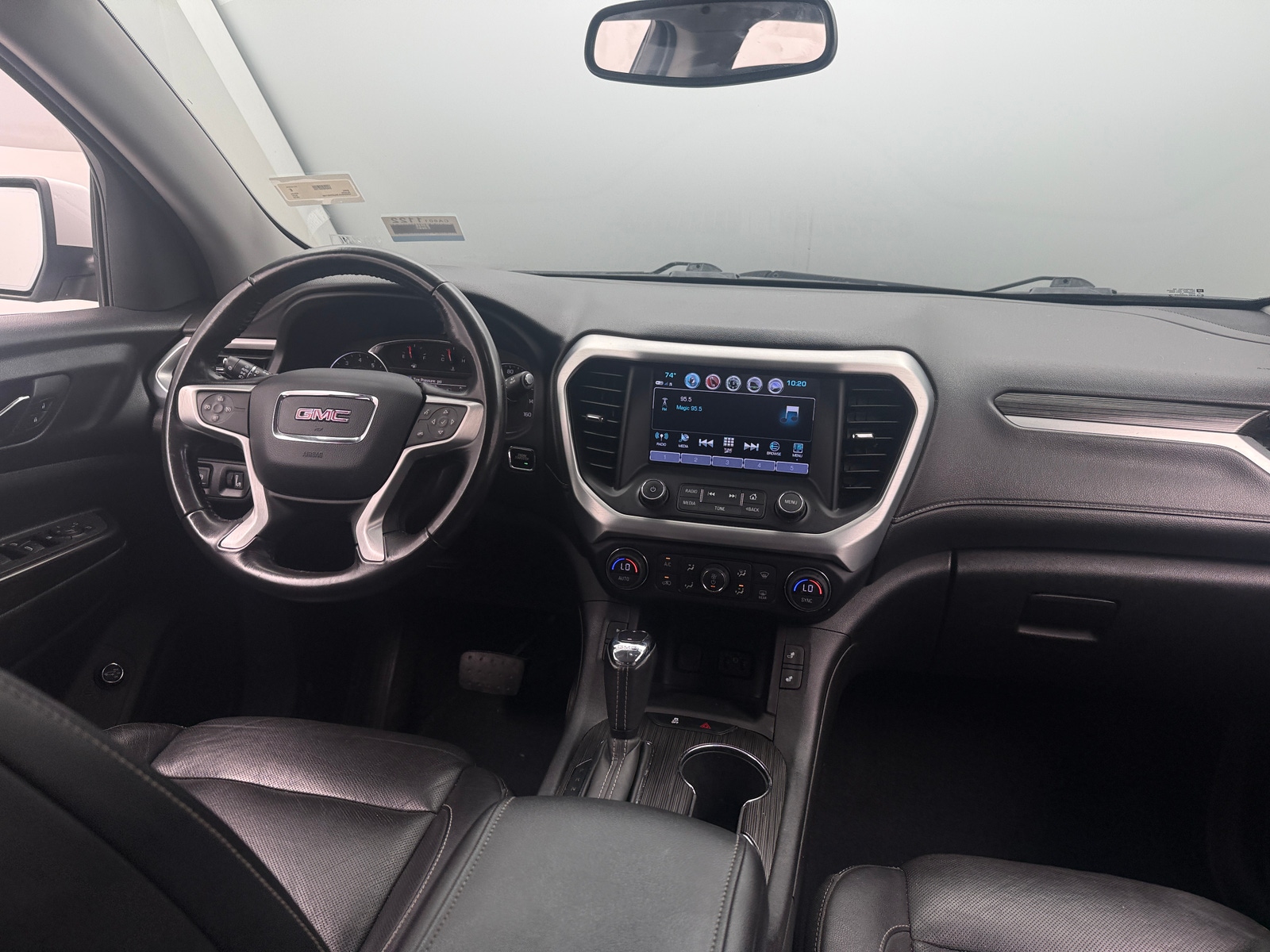 Thumbnail: 2018 GMC Acadia - 2
