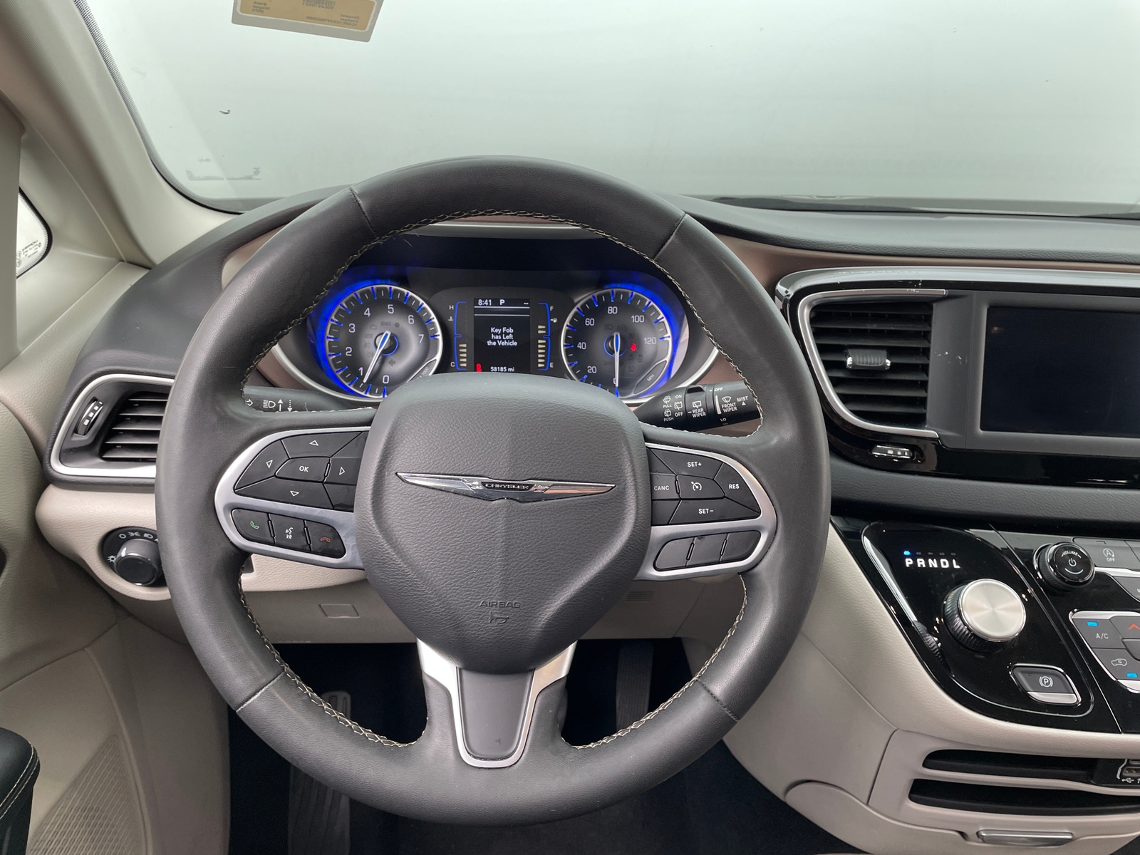 Thumbnail: 2023 Chrysler Voyager - 5