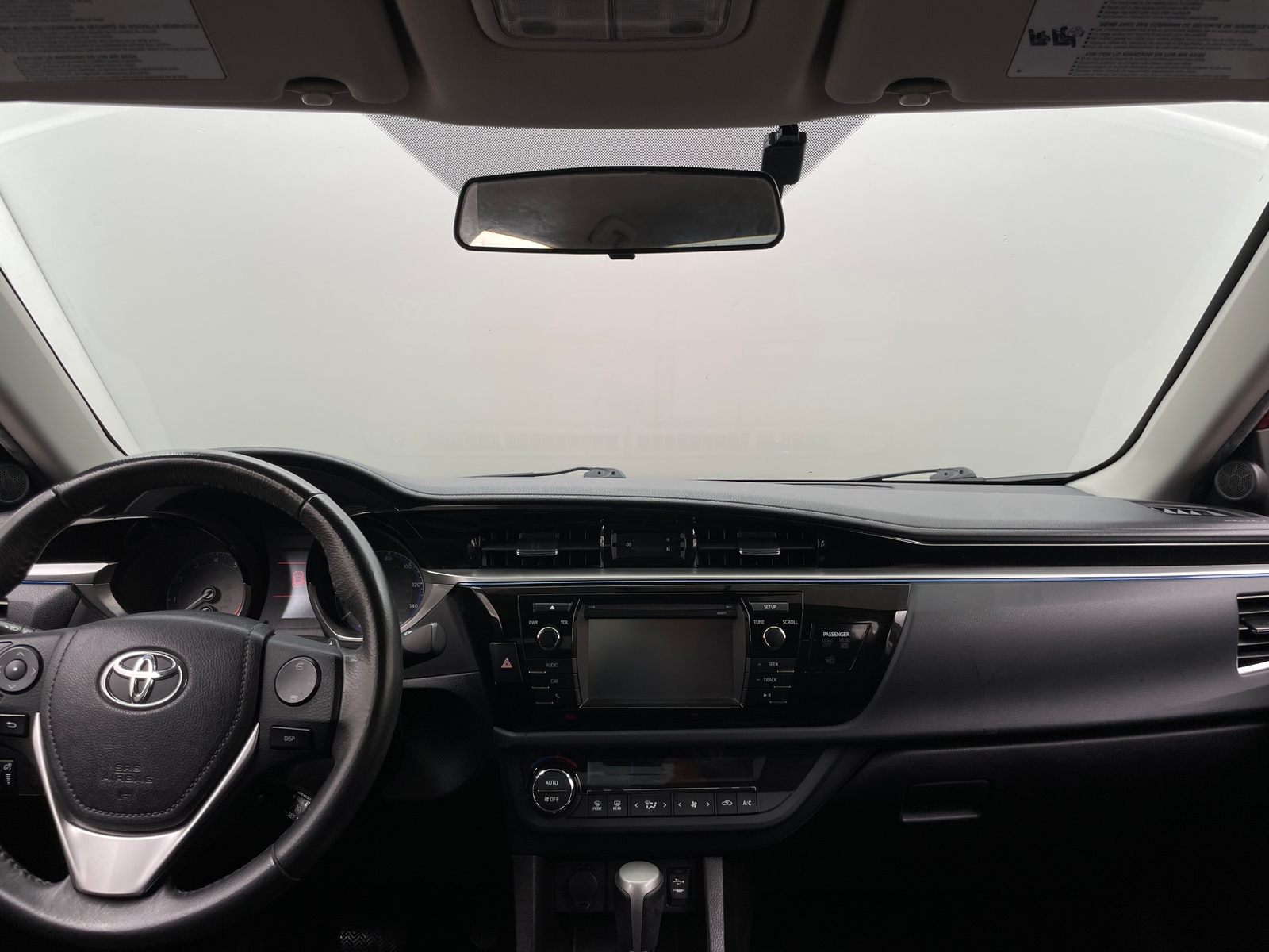 Thumbnail: 2016 Toyota Corolla - 3