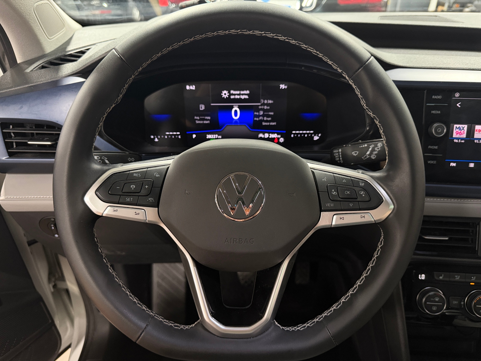 Thumbnail: 2024 Volkswagen Taos - 5