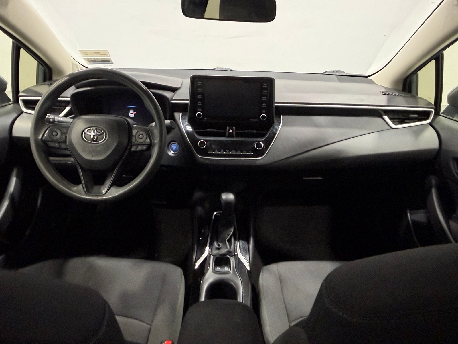 Thumbnail: 2022 Toyota Corolla - 3