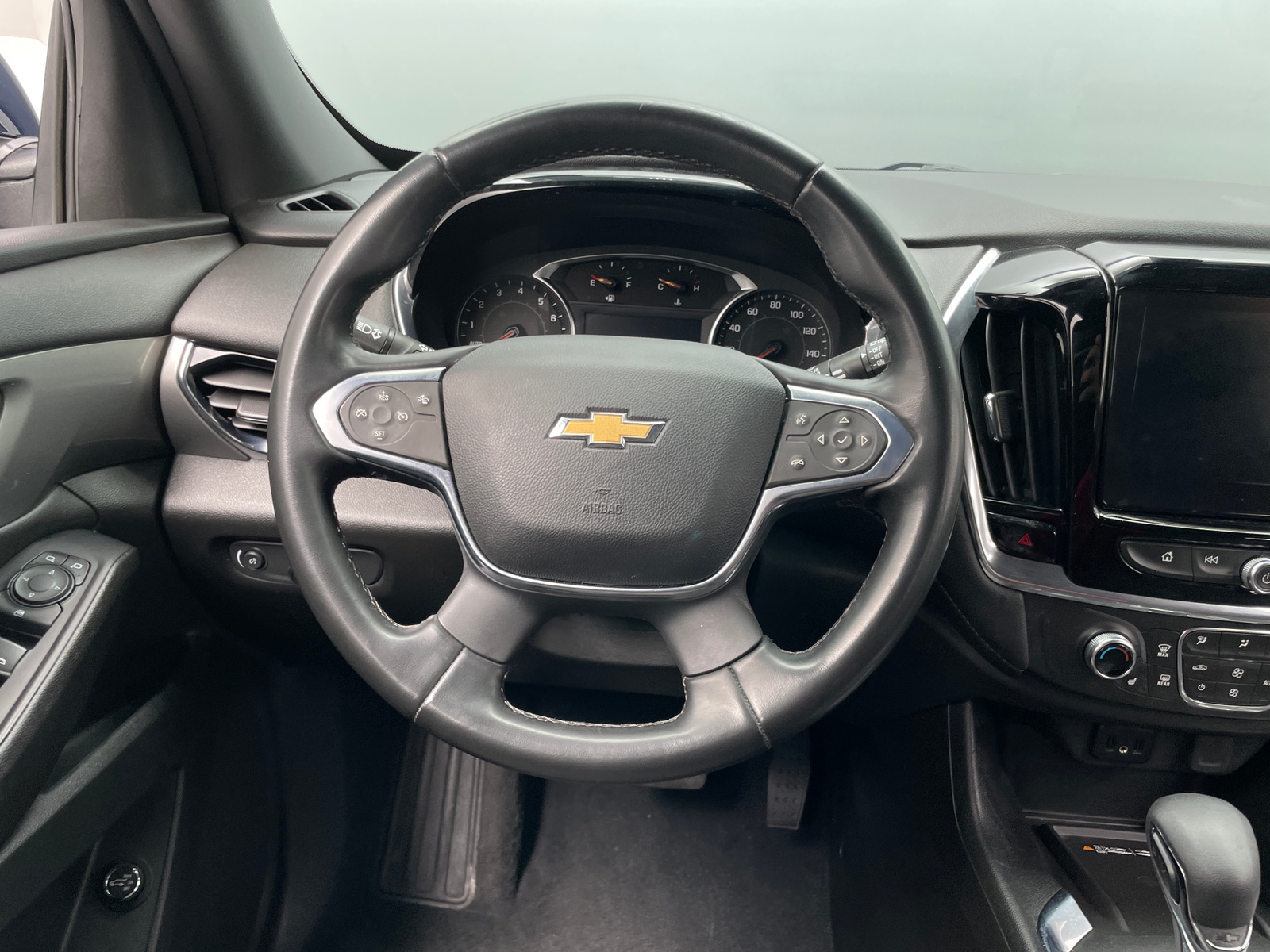 Thumbnail: 2023 Chevrolet Traverse - 5