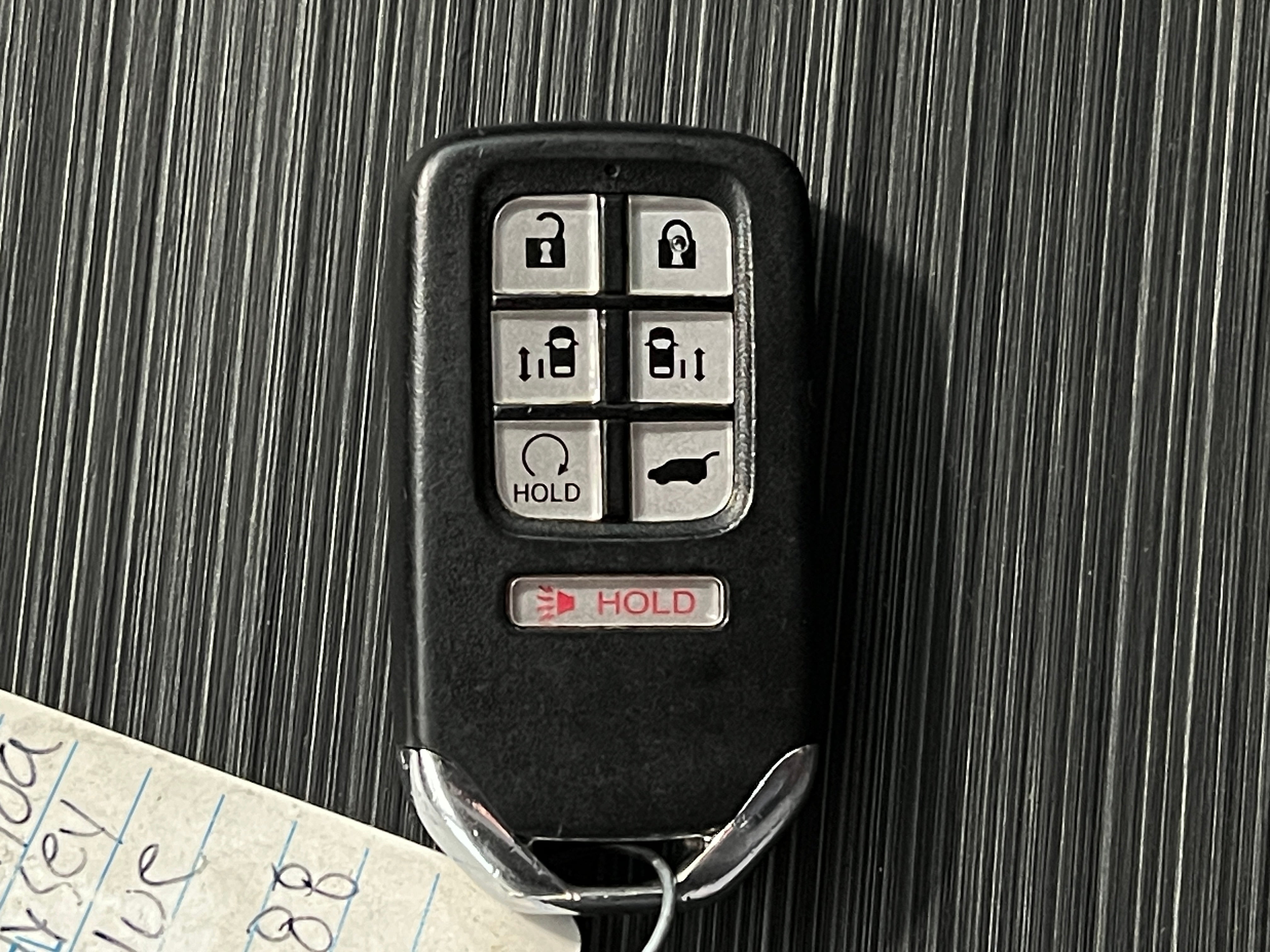 2022 Honda Odyssey EX - Photo 16