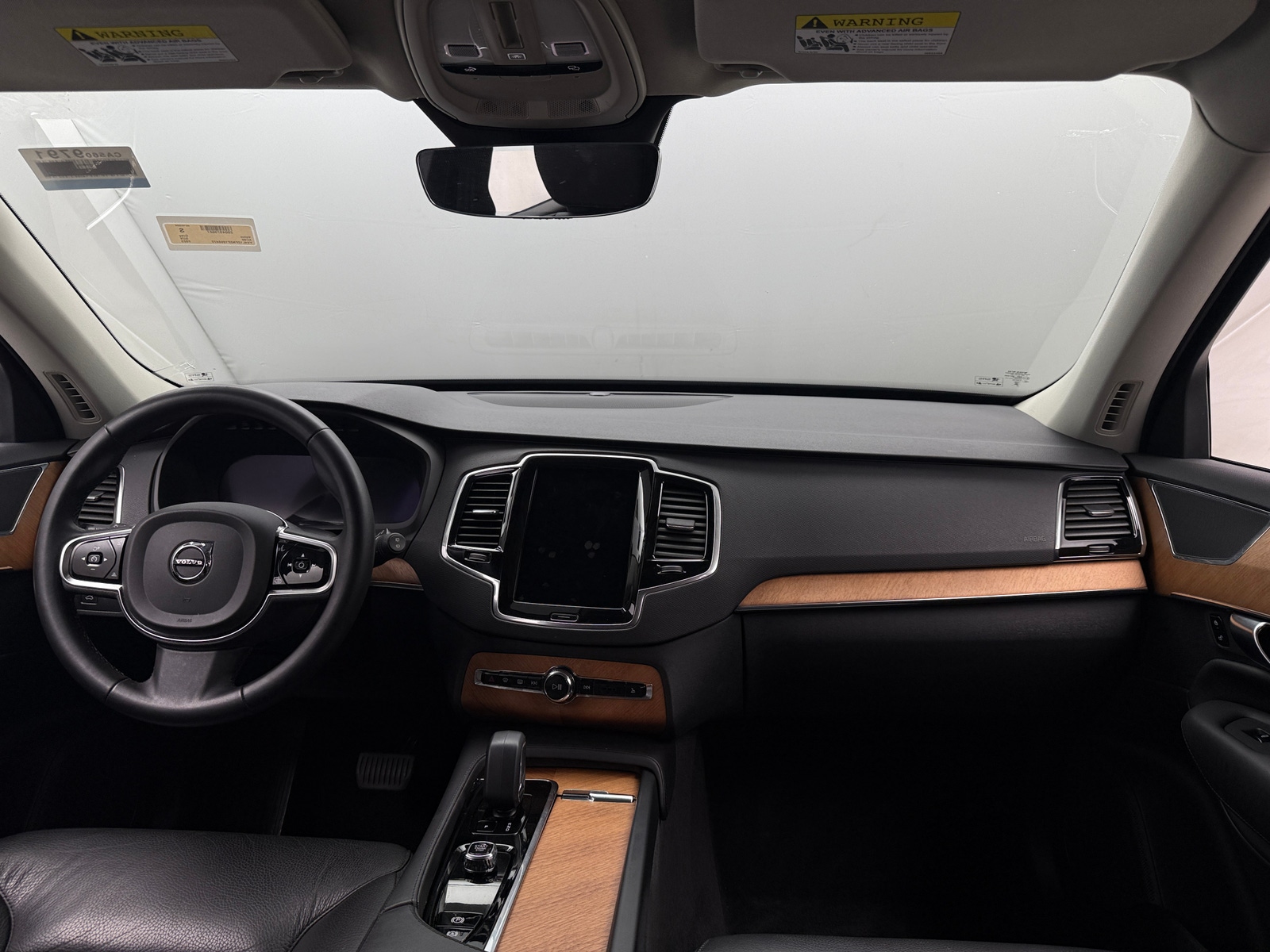 Thumbnail: 2023 Volvo XC90 - 2