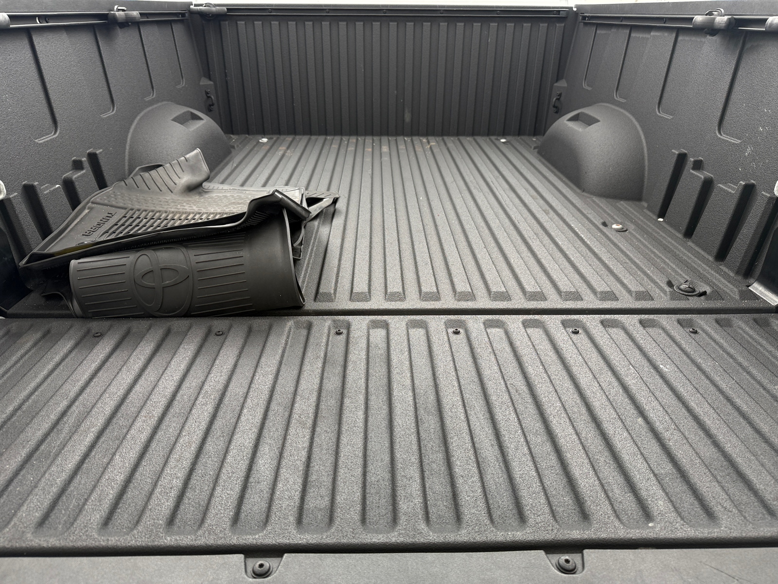 Thumbnail: 2025 Toyota Tundra - 7