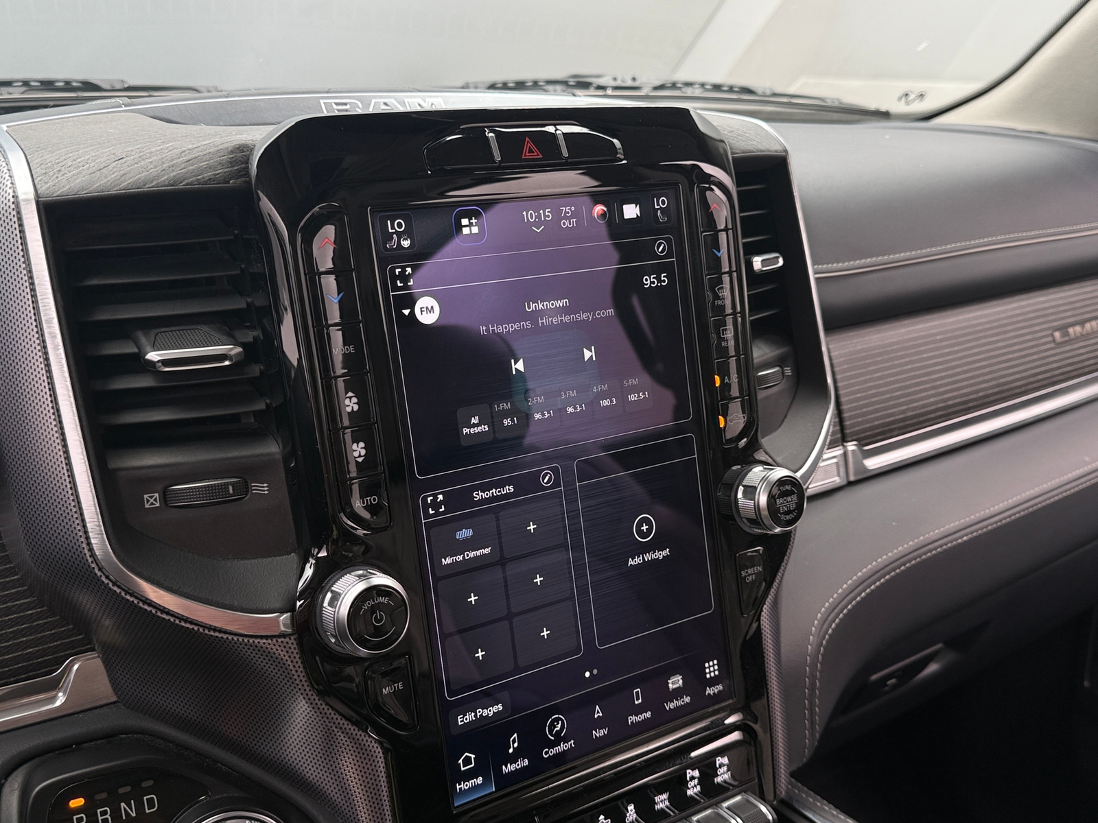 Thumbnail: 2022 RAM 1500 - 3