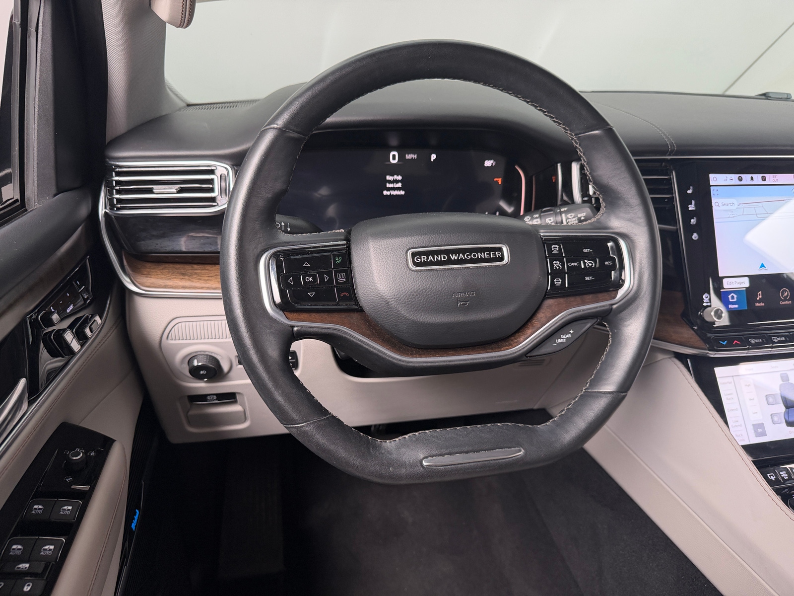 Thumbnail: 2022 Jeep Grand Wagoneer - 4