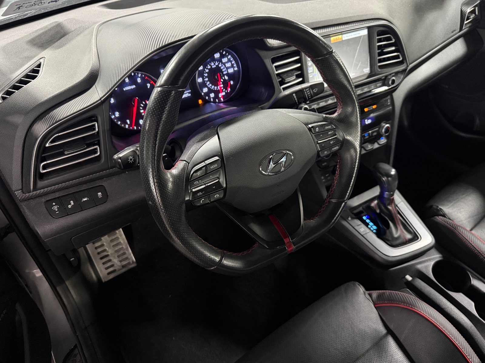 Thumbnail: 2020 Hyundai Elantra - 4