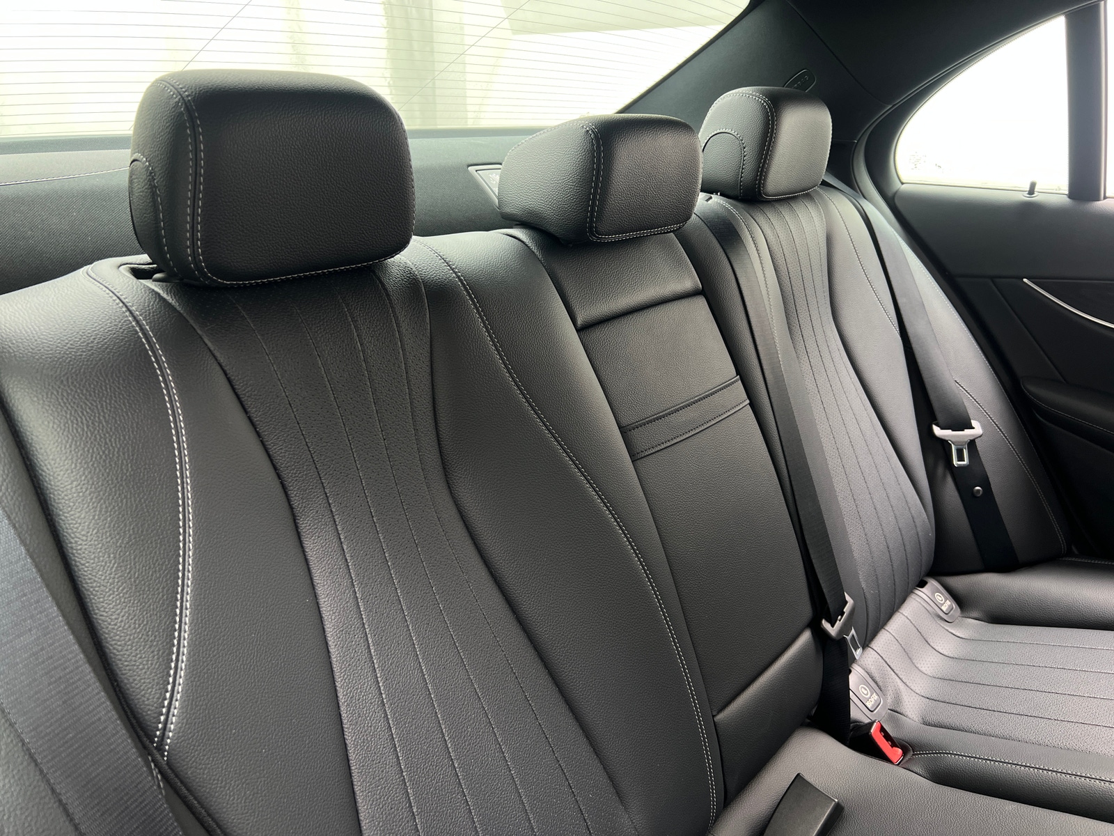 Thumbnail: 2020 Mercedes-Benz E-Class - 5