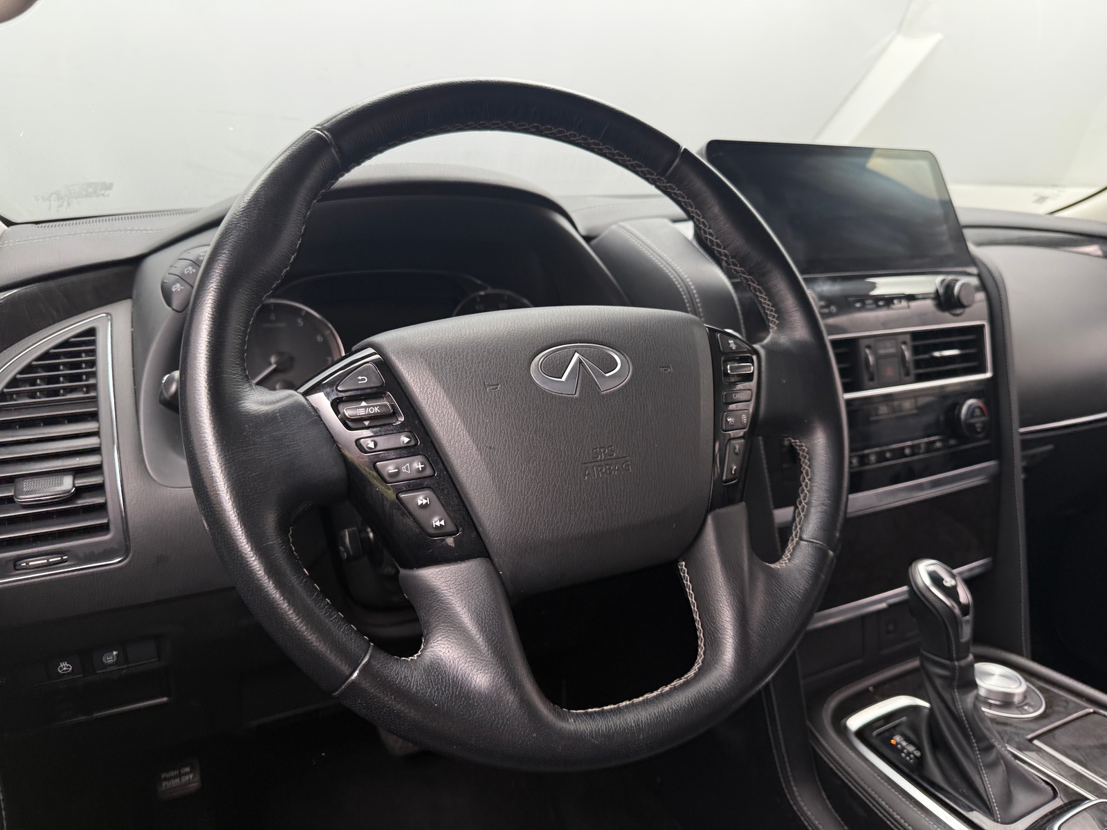 Thumbnail: 2024 INFINITI QX80 - 4
