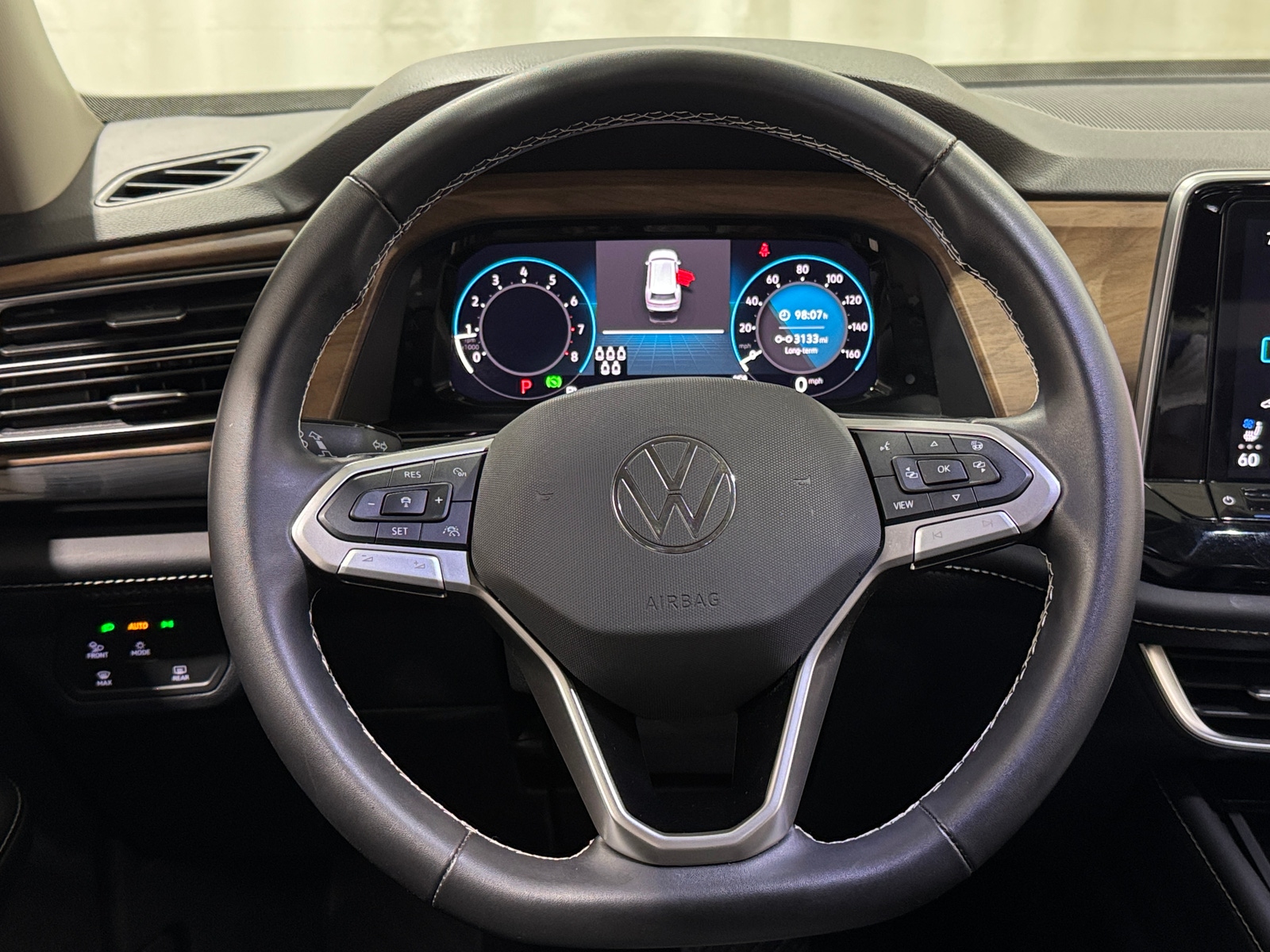 Thumbnail: 2026 Volkswagen Atlas - 4
