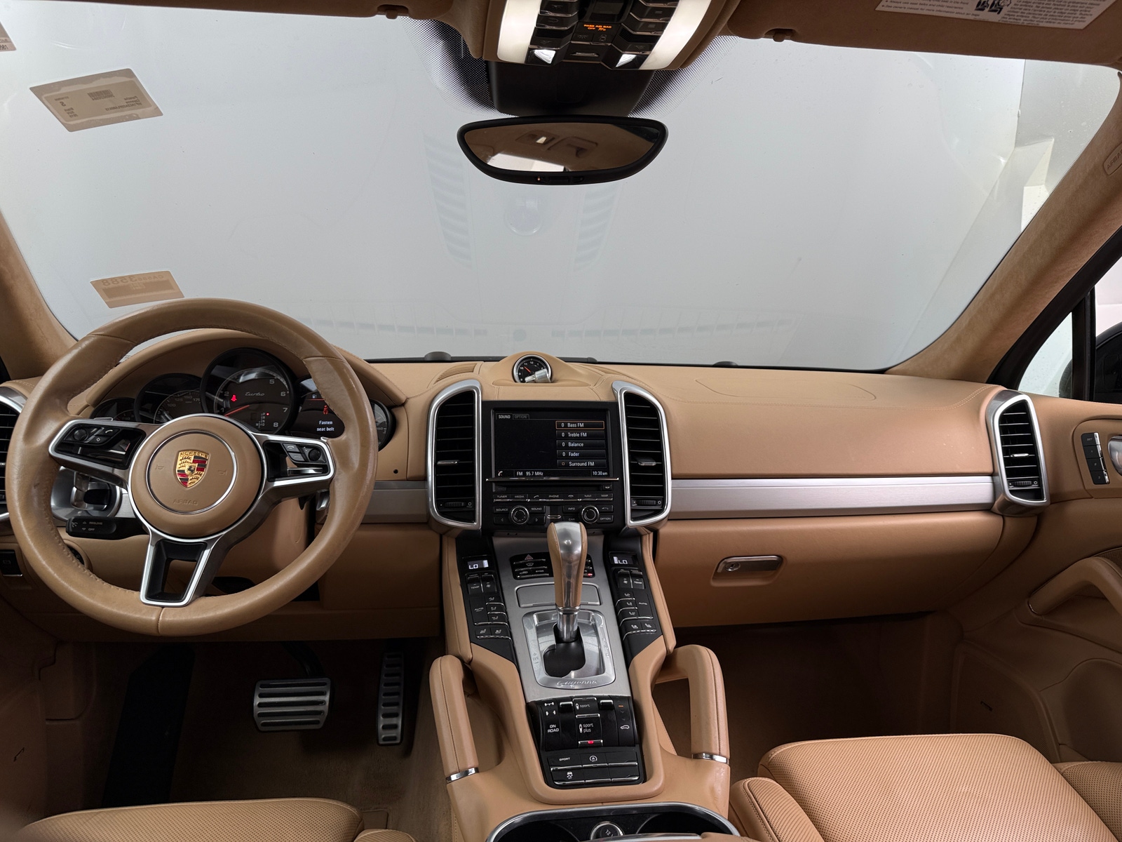 Thumbnail: 2015 Porsche Cayenne - 2