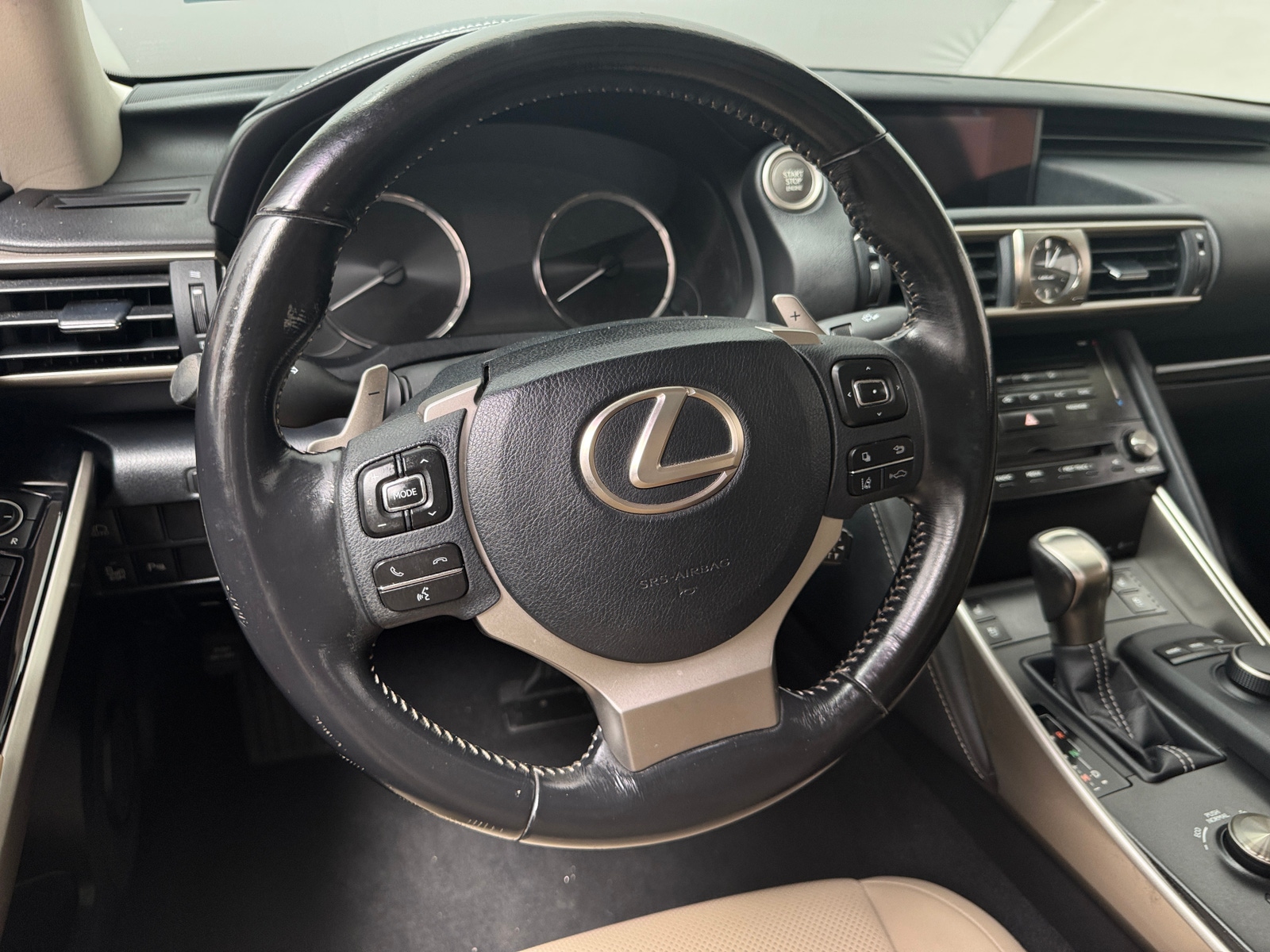 Thumbnail: 2017 Lexus IS - 4