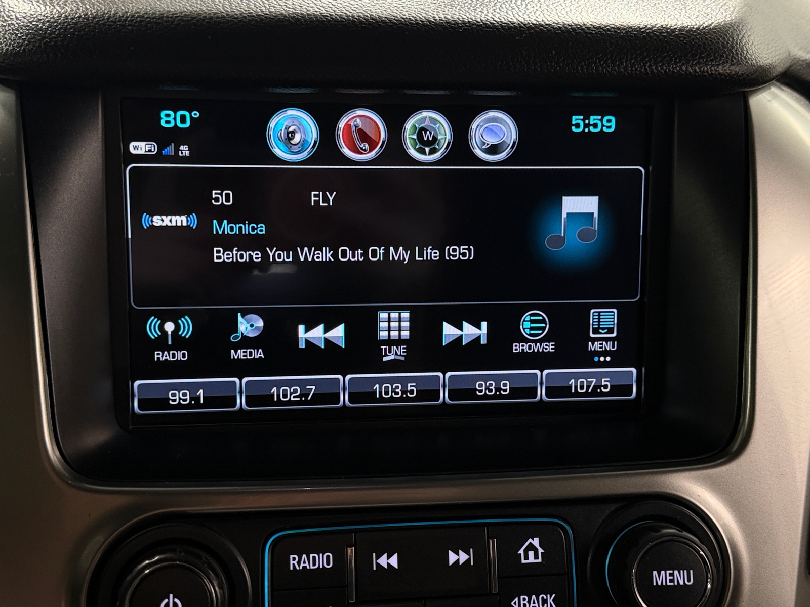 Thumbnail: 2020 Chevrolet Tahoe - 3