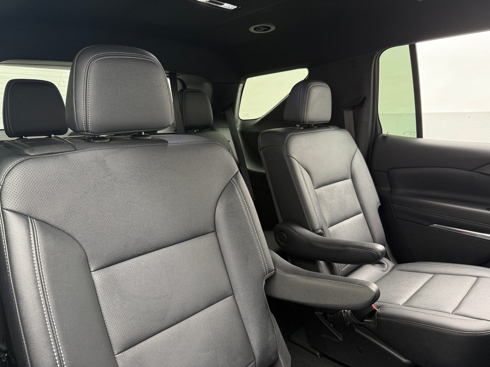 Thumbnail: 2025 Chevrolet Traverse - 6