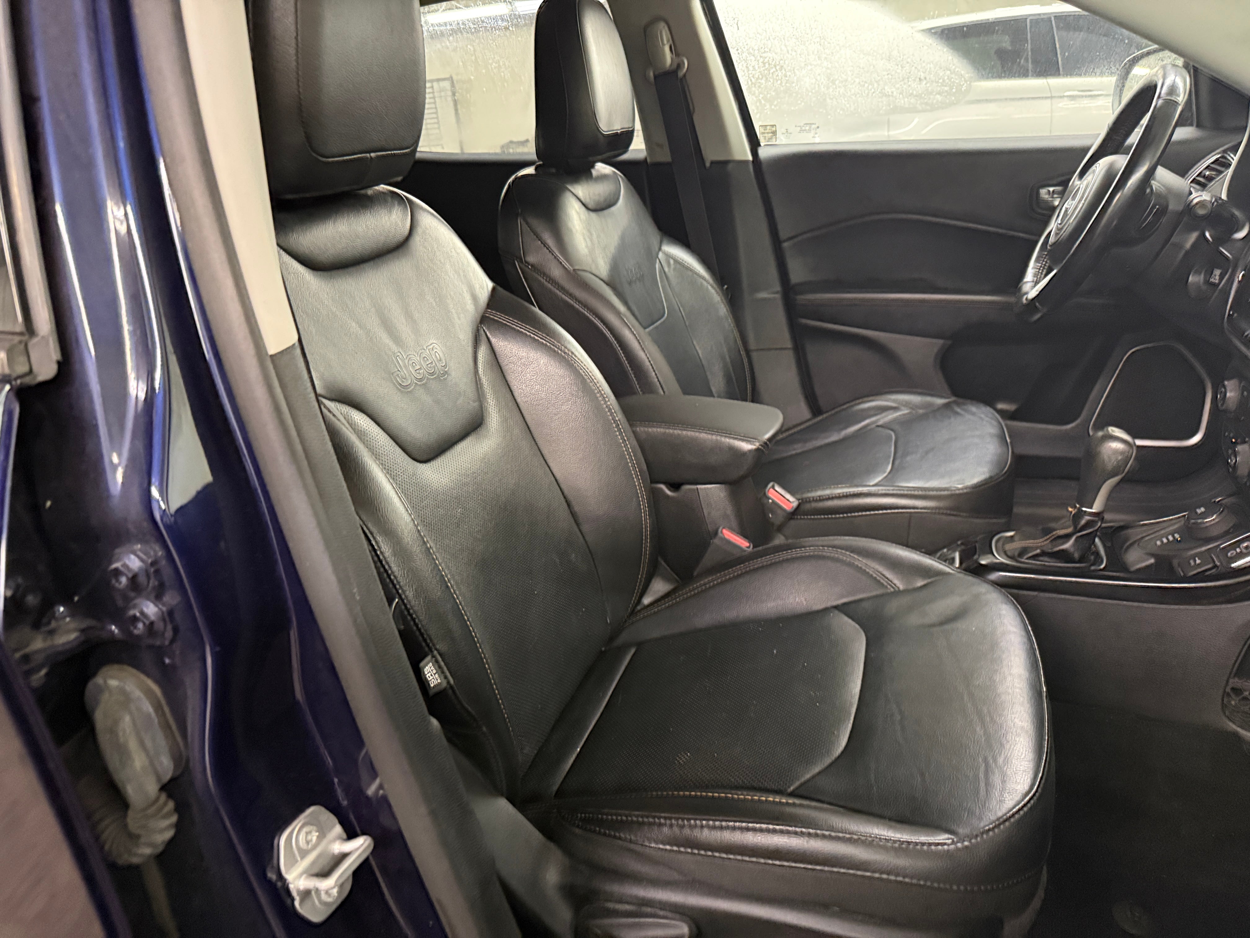 Used 2019 Jeep Compass Limited with VIN 3C4NJDCBXKT842972 for sale in Pewaukee, WI