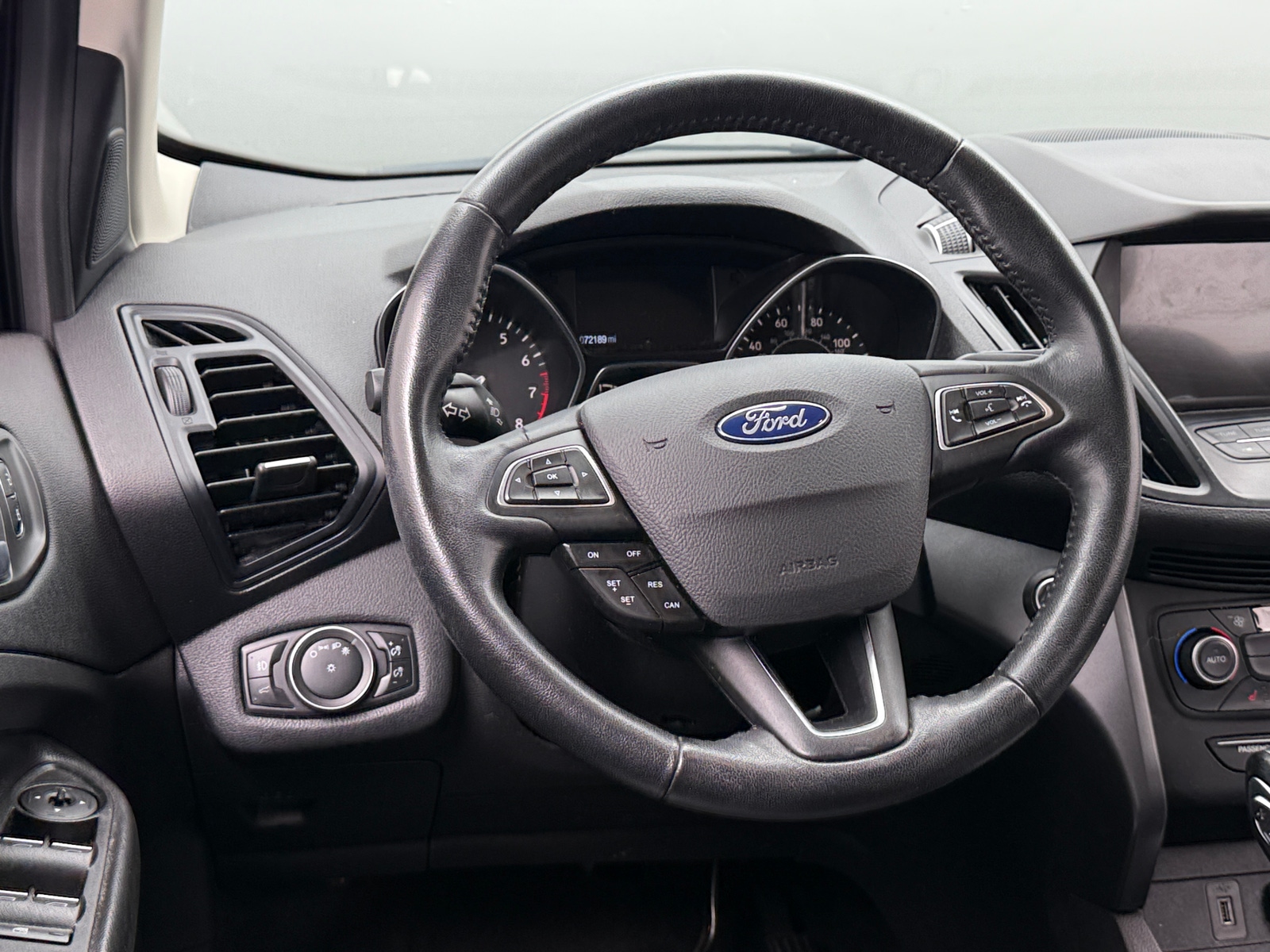 Thumbnail: 2019 Ford Escape - 4