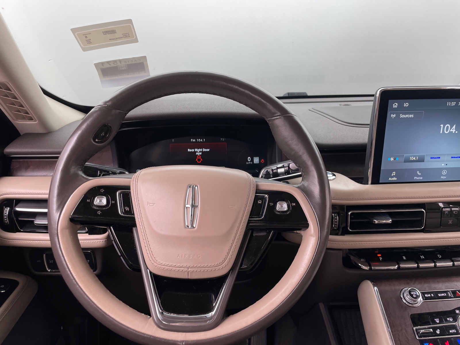 Thumbnail: 2023 Lincoln Aviator - 4