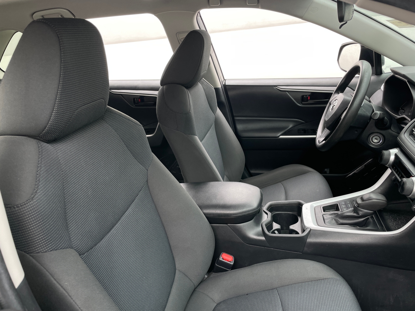 Thumbnail: 2020 Toyota RAV4 - 2