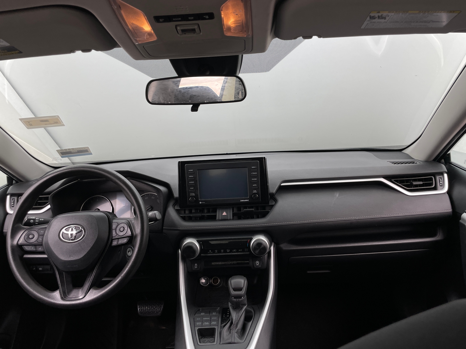 Thumbnail: 2020 Toyota RAV4 - 3