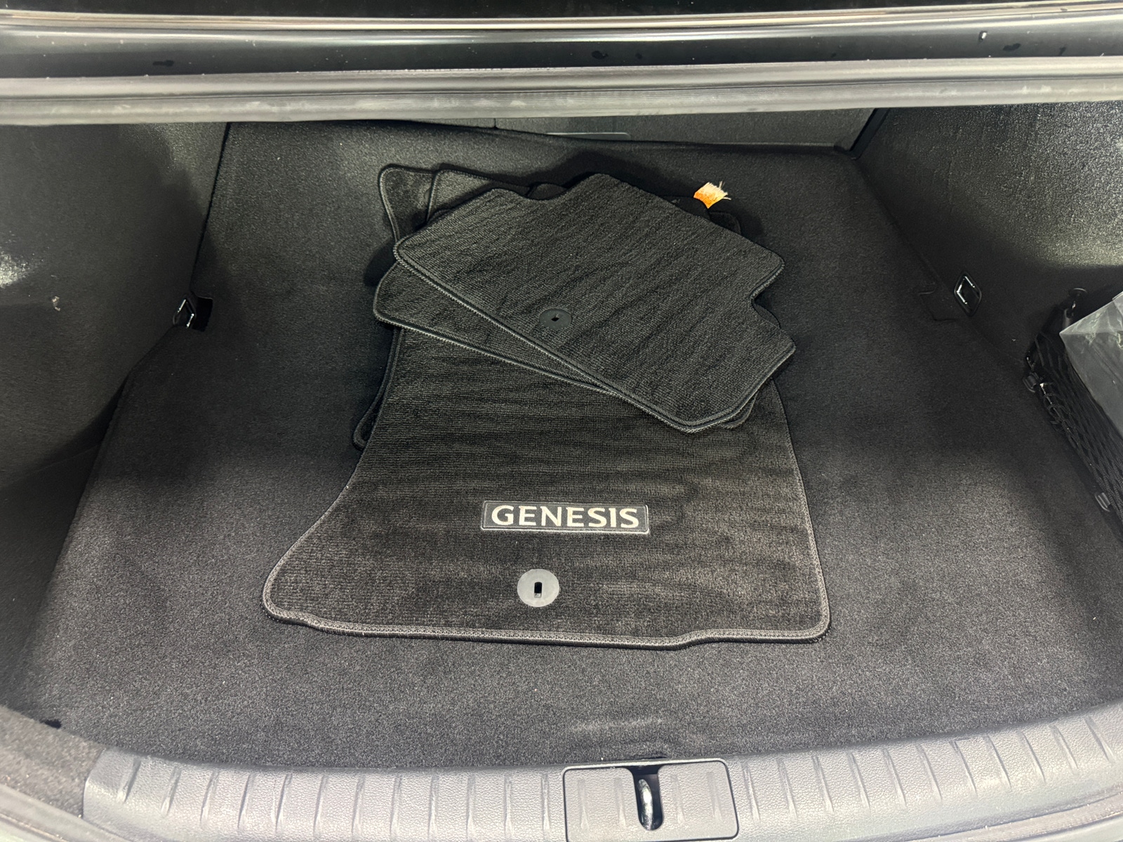 Thumbnail: 2022 Genesis G70 - 6