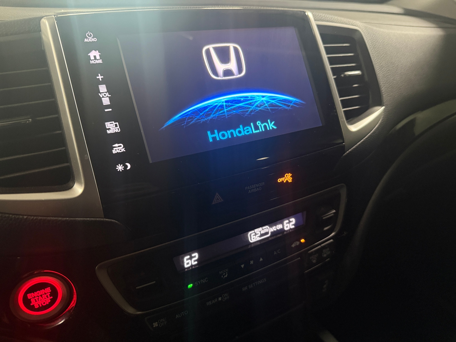 Thumbnail: 2019 Honda Ridgeline - 3