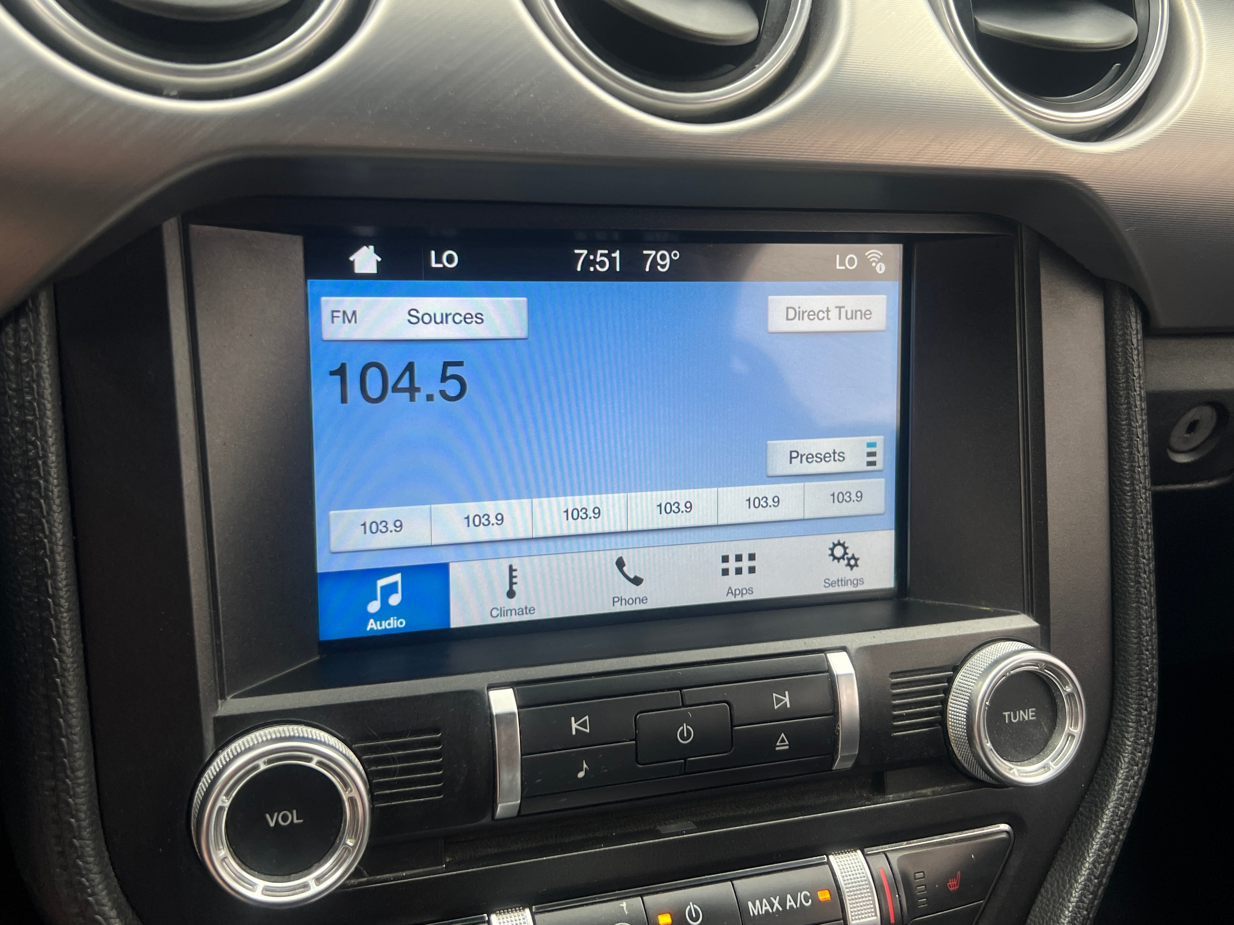 2018 Ford Mustang EcoBoost Premium - Photo 11