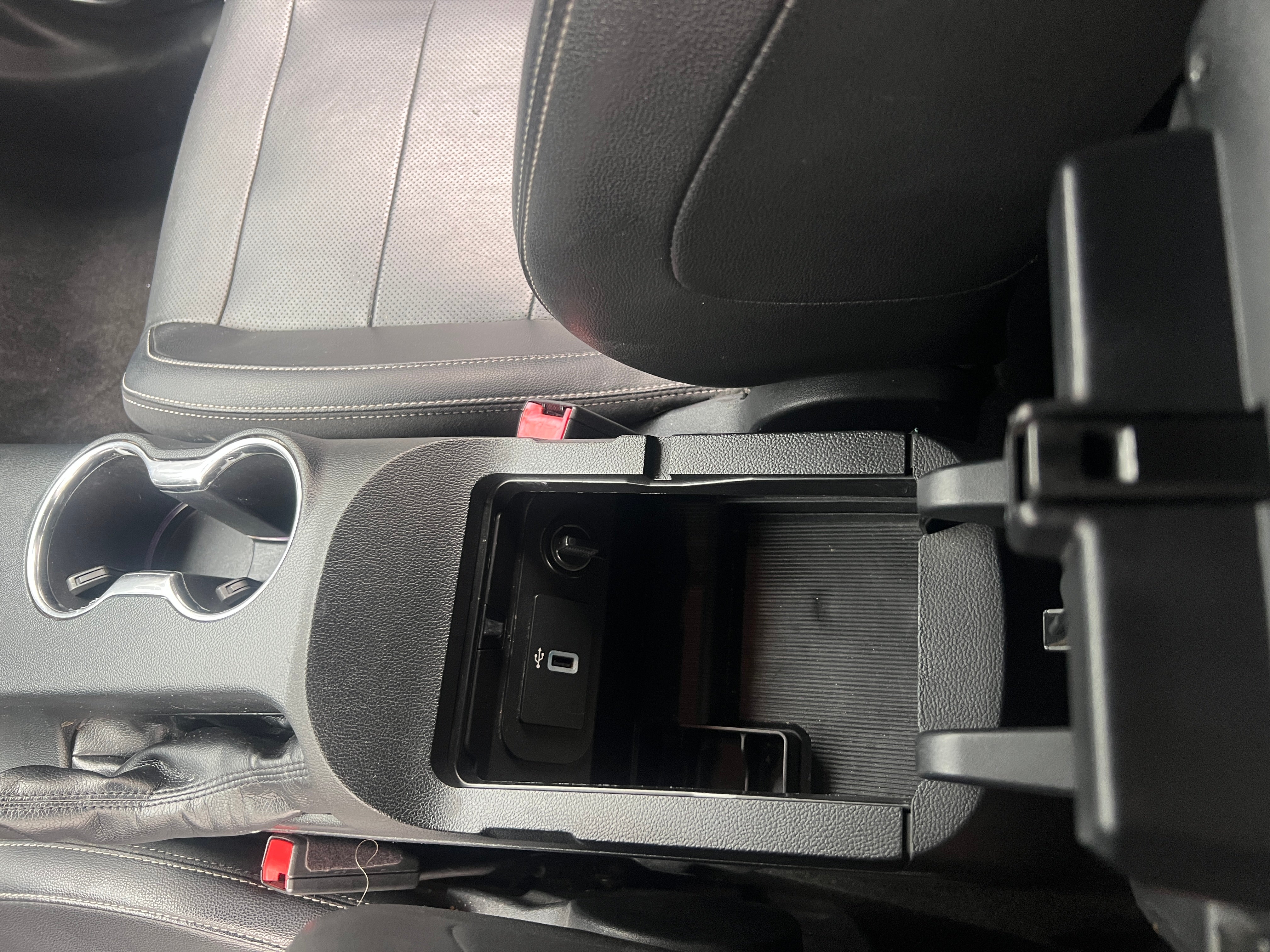 2018 Ford Mustang EcoBoost Premium - Photo 15