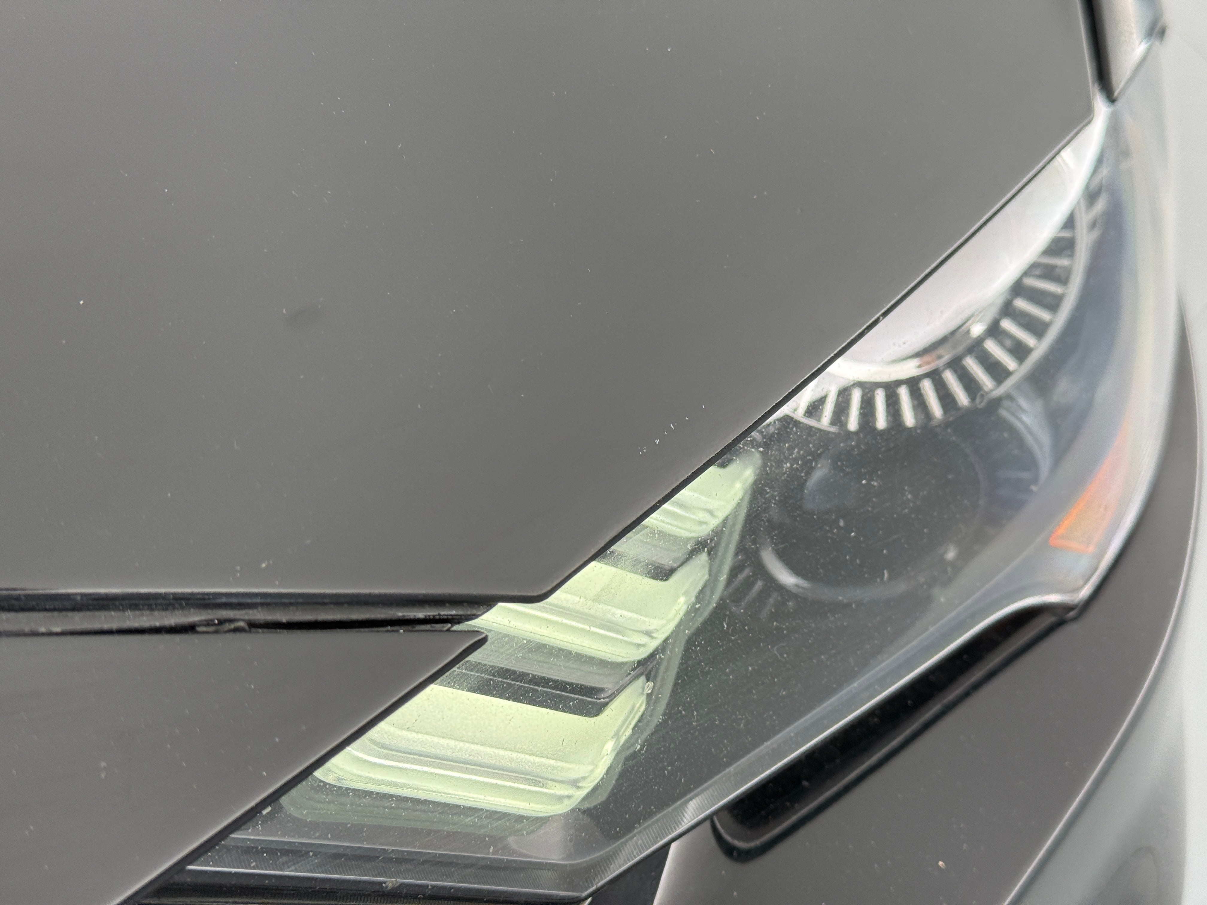 2018 Ford Mustang EcoBoost Premium - Photo 18