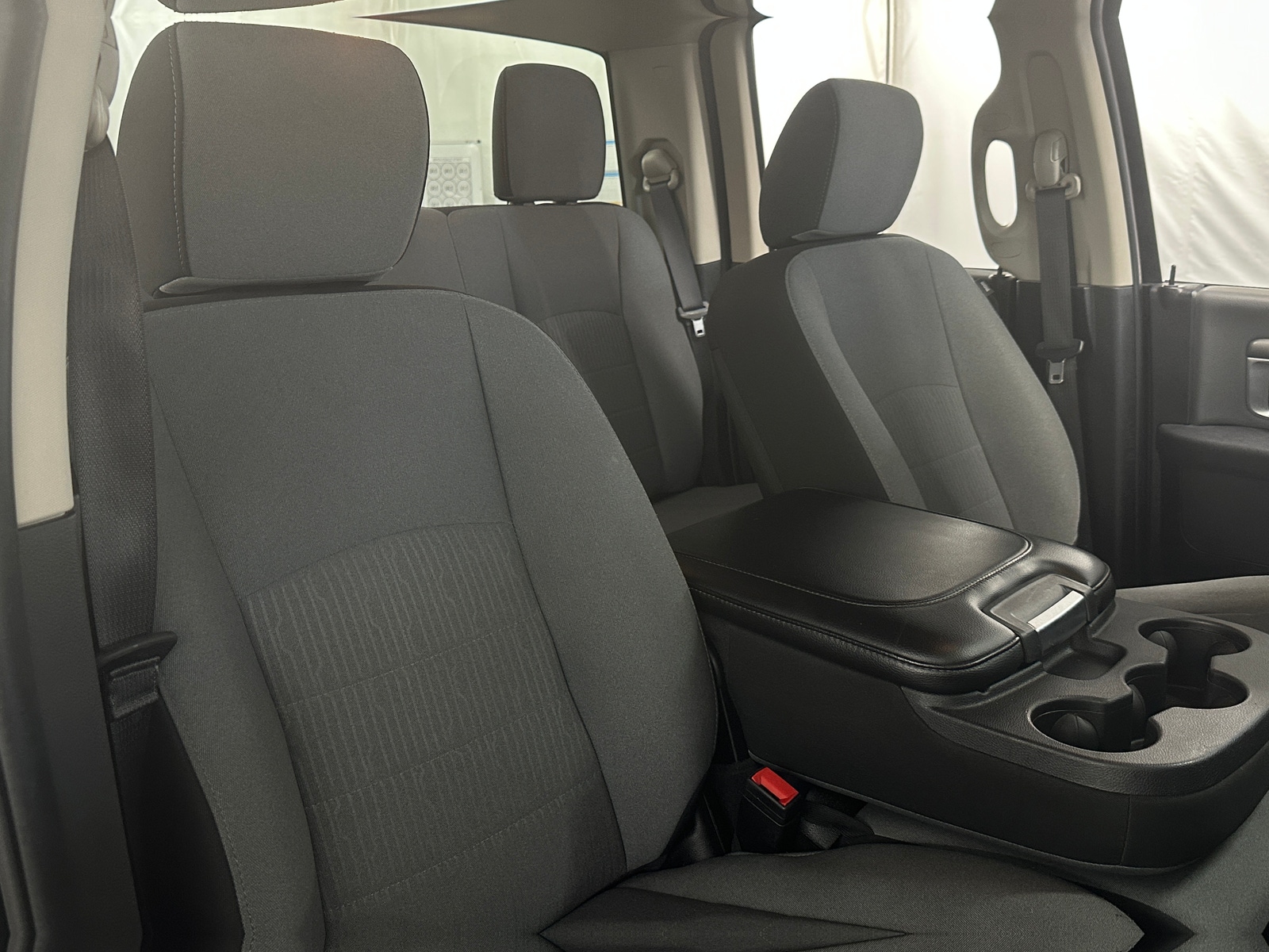 Thumbnail: 2024 RAM 1500 Classic - 2