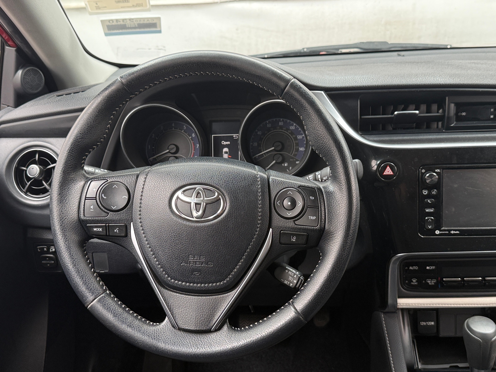Thumbnail: 2018 Toyota Corolla iM - 5