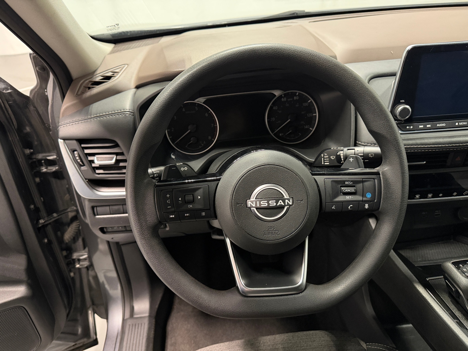 Thumbnail: 2023 Nissan Rogue - 5