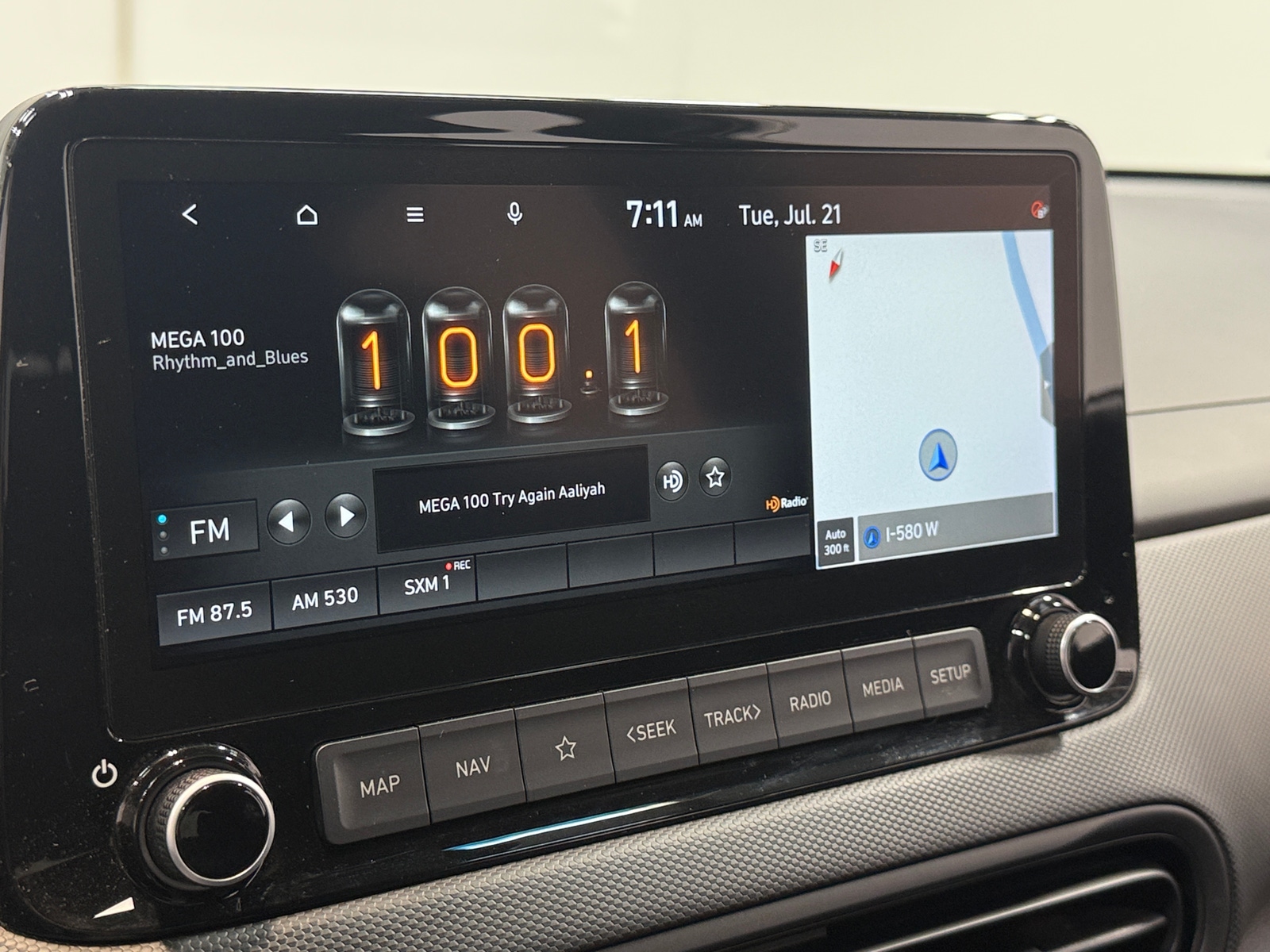 Thumbnail: 2022 Hyundai Kona - 4