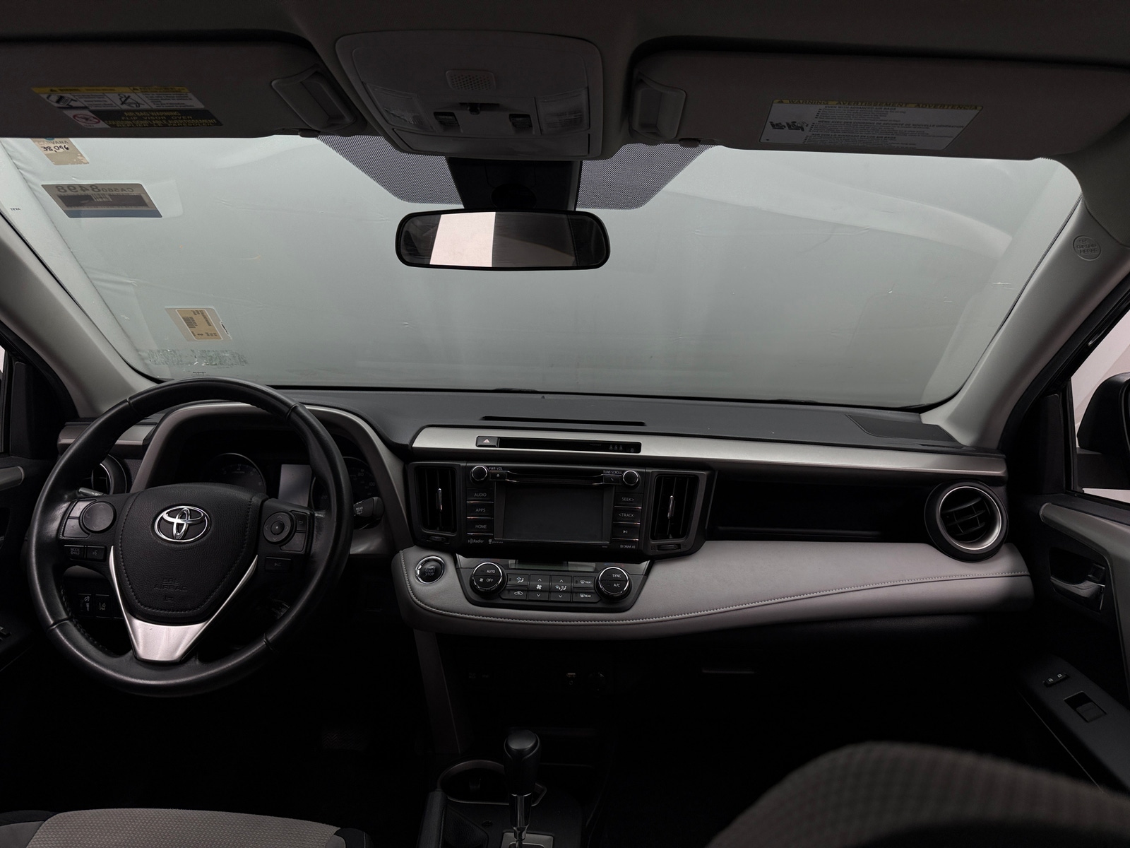 Thumbnail: 2018 Toyota RAV4 - 3