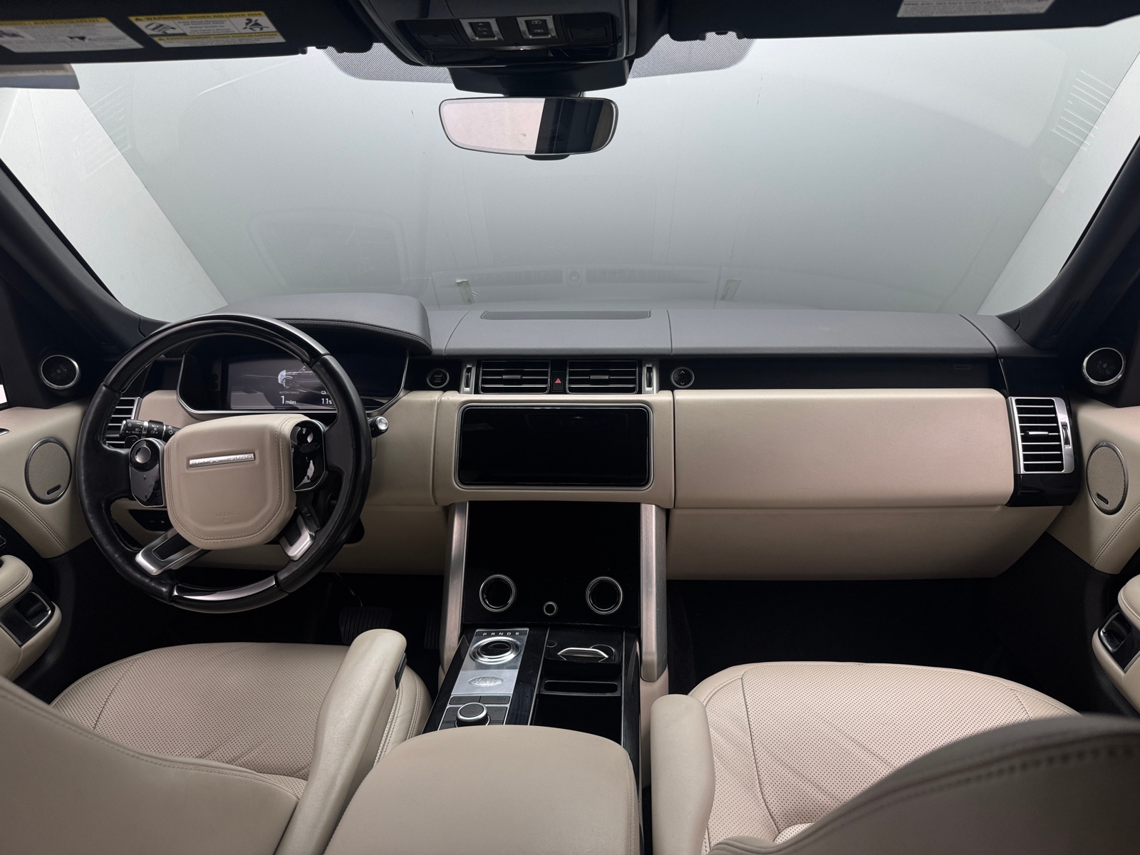 Thumbnail: 2020 Land Rover Range Rover - 2
