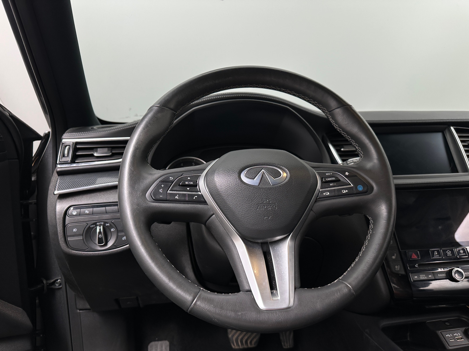 Thumbnail: 2023 INFINITI QX50 - 4