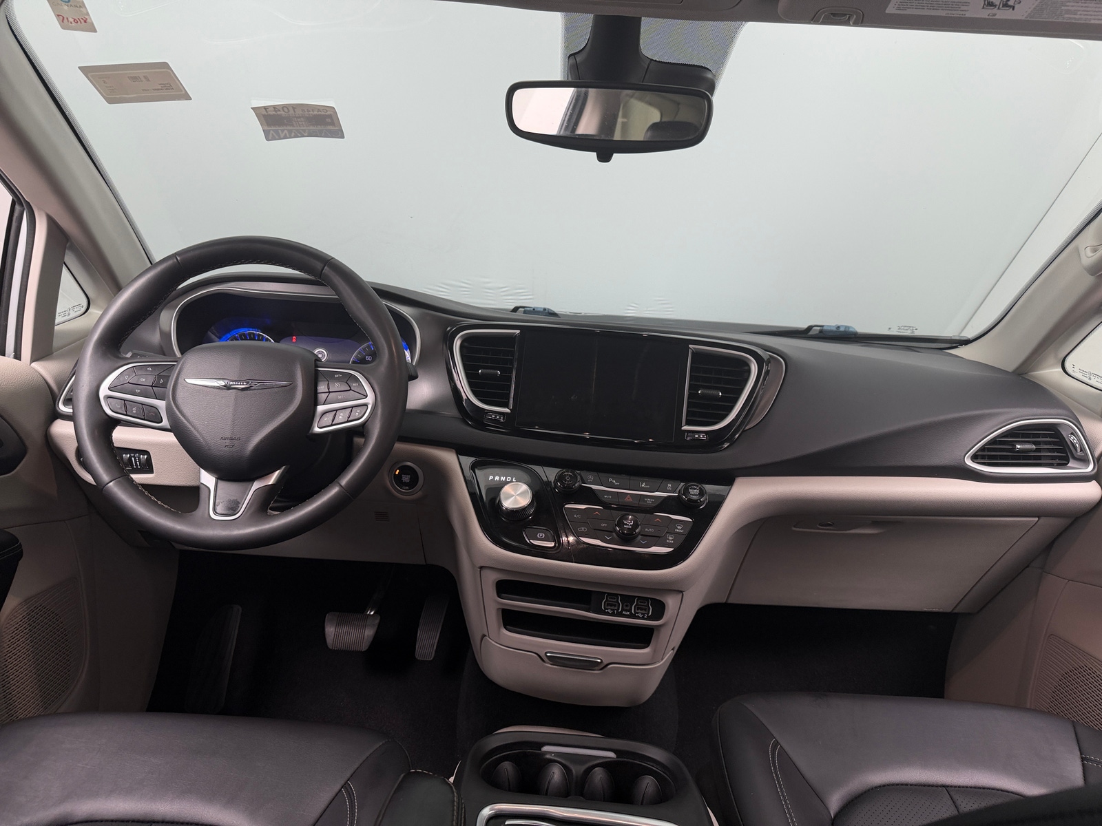 Thumbnail: 2024 Chrysler Pacifica - 2