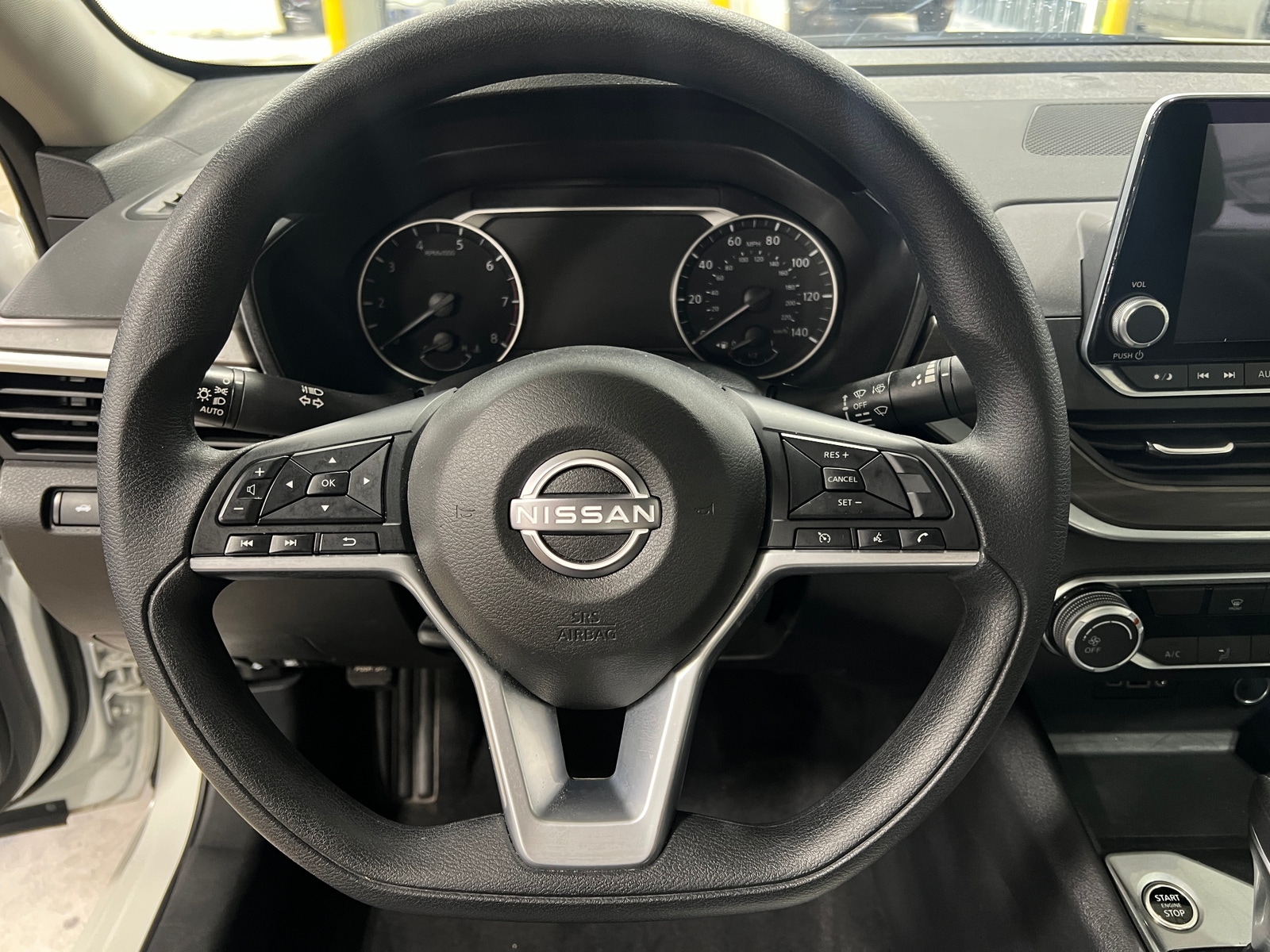 Thumbnail: 2025 Nissan Altima - 5